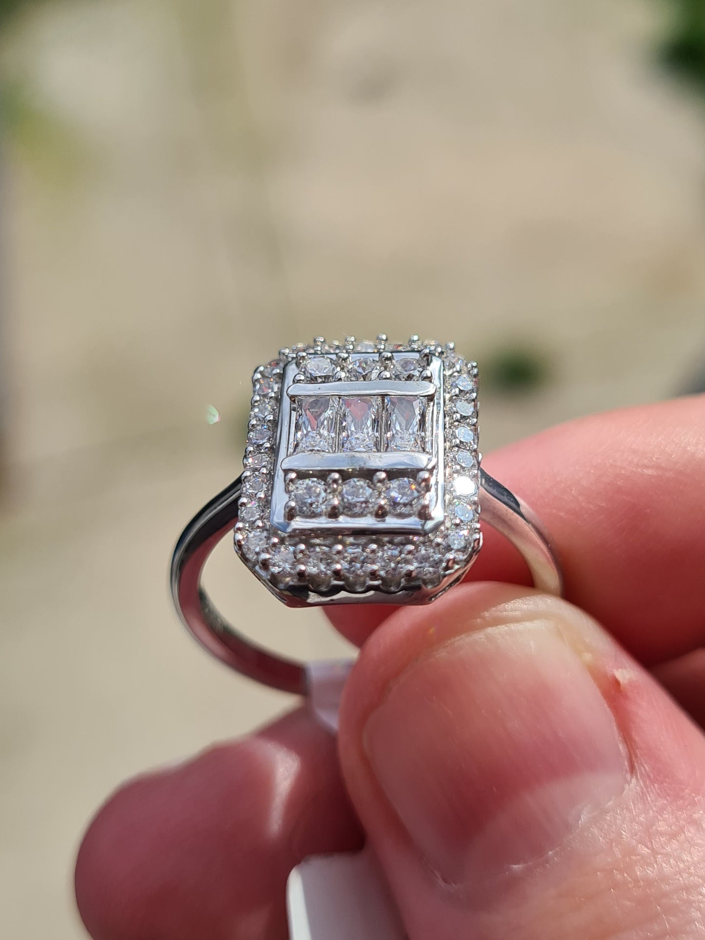 Swarovski Zirconia Cluster Cocktail Style Ring SIZE N