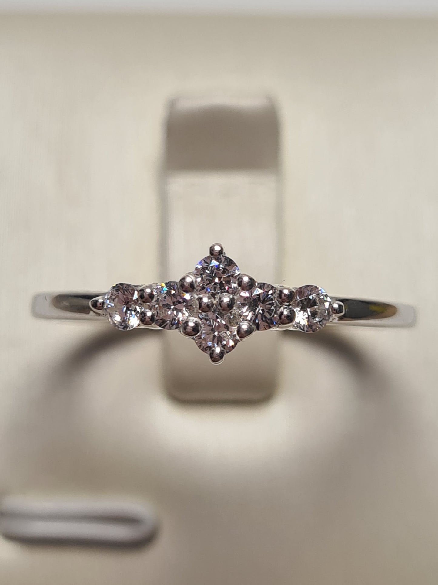 Swarovski Zirconia Small Elegant Cluster Ring SIZE Q