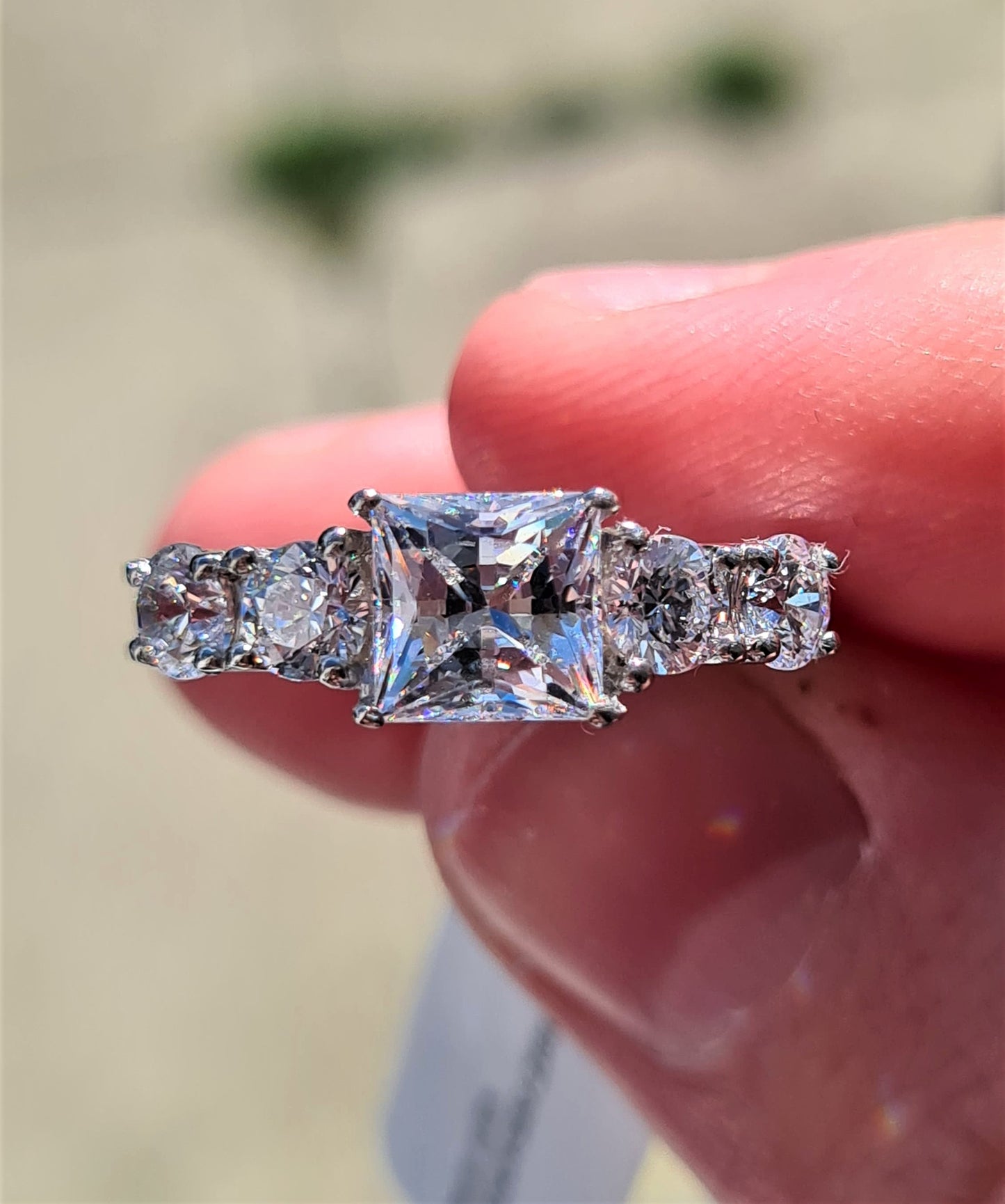 Swarovski Zirconia 5 Stone Ring Sterling Silver SIZE M