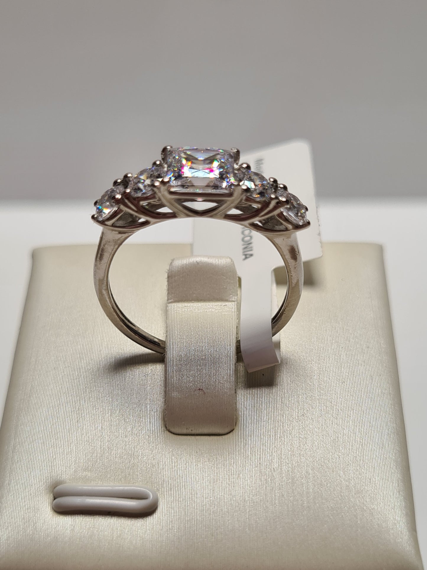 Swarovski Zirconia 5 Stone Ring Sterling Silver SIZE M