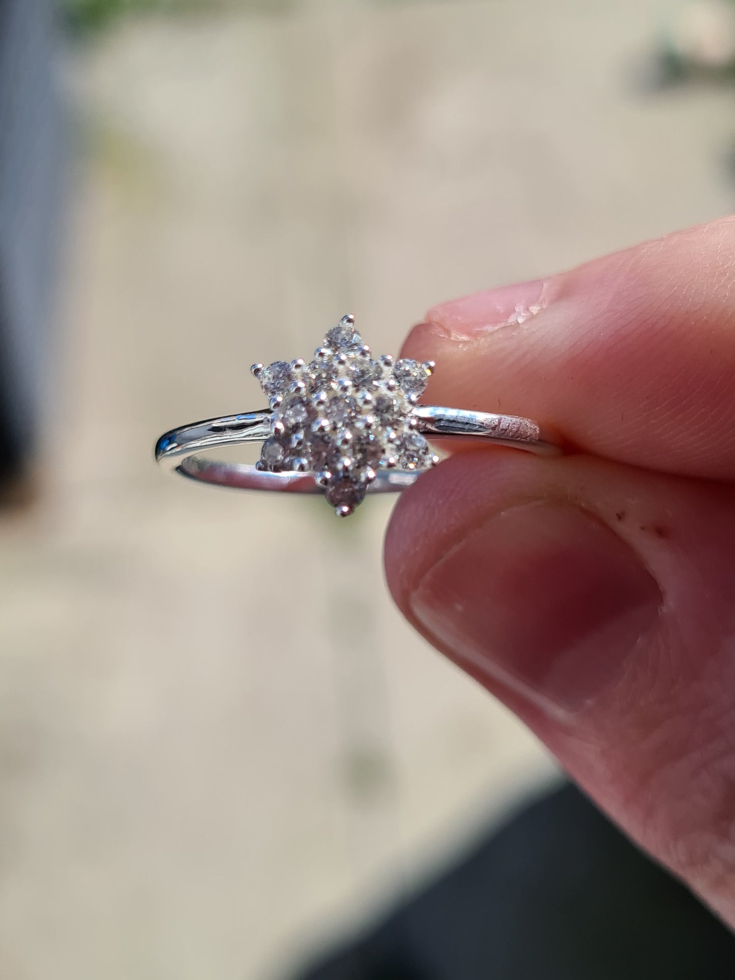 Swarovski Zirconia Star Cluster Ring Sterling Silver SIZE P