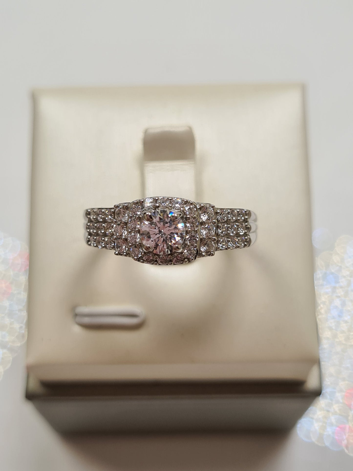 Swarovski Zirconia Cluster Engagement Style Ring SIZE P