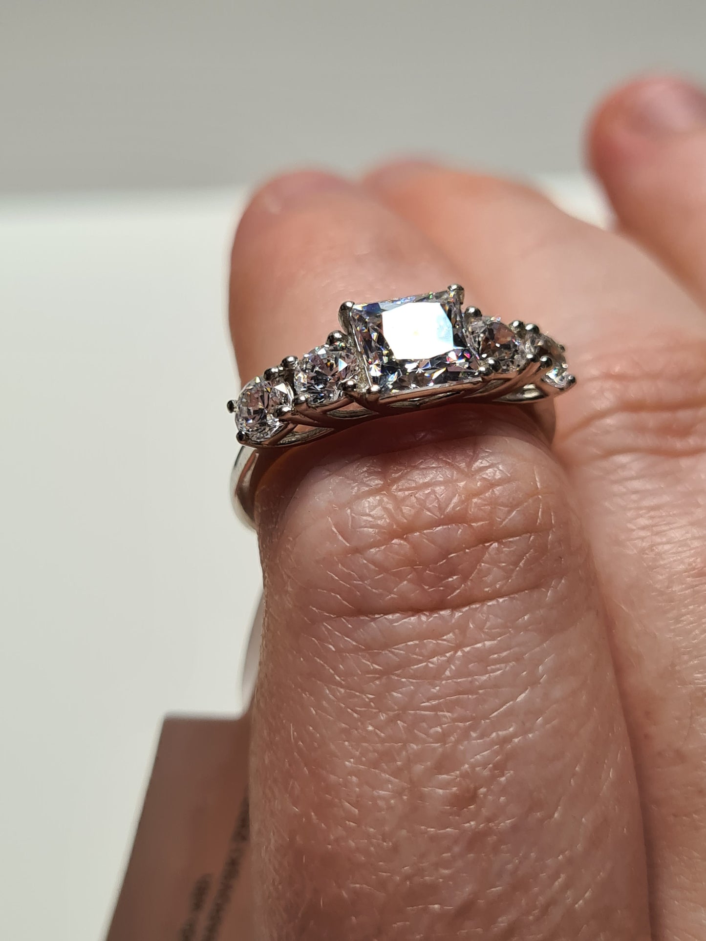 Swarovski Zirconia 5 Stone Ring Sterling Silver SIZE M