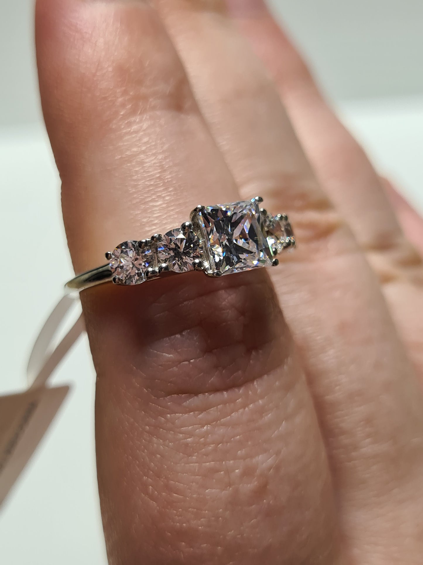 Swarovski Zirconia 5 Stone Ring Sterling Silver SIZE M