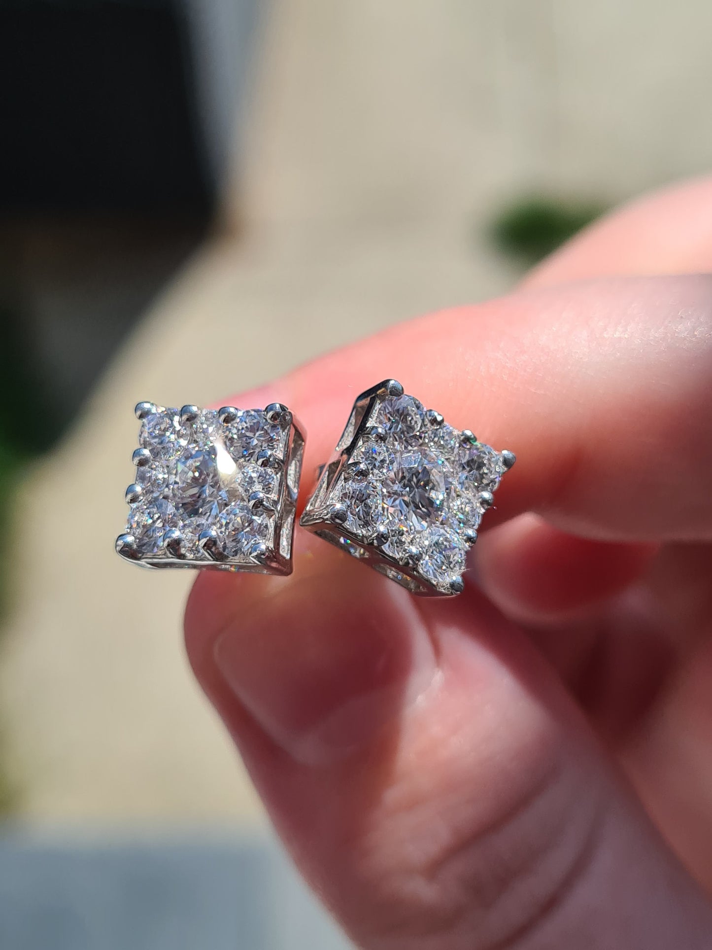 3.35Ct SWAROVSKI ZIRCONIA Cluster Stud Earrings 925 Sterling Silver Earrings