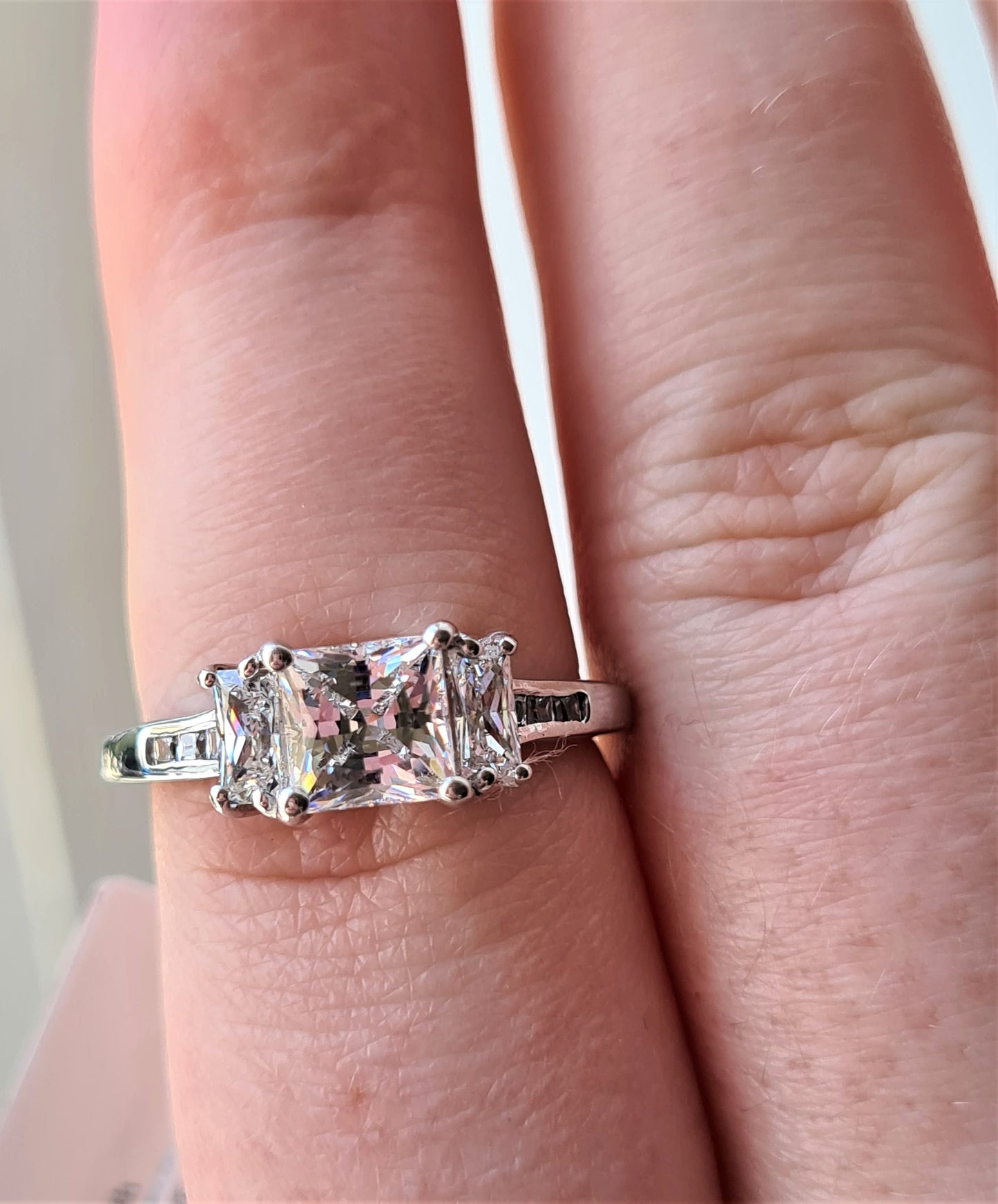 Engagement Style Sterling Silver Swarovski Zirconia Ring SIZE P