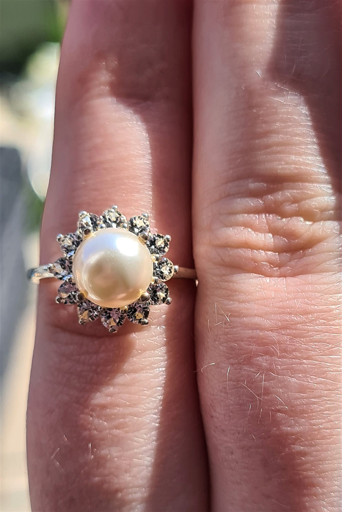 Swarovski Pearl and Zirconia Ring Sterling Silver SIZE N