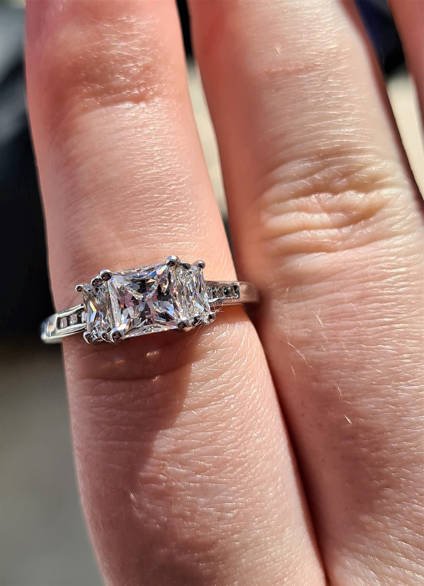 Engagement Style Sterling Silver Swarovski Zirconia Ring SIZE P