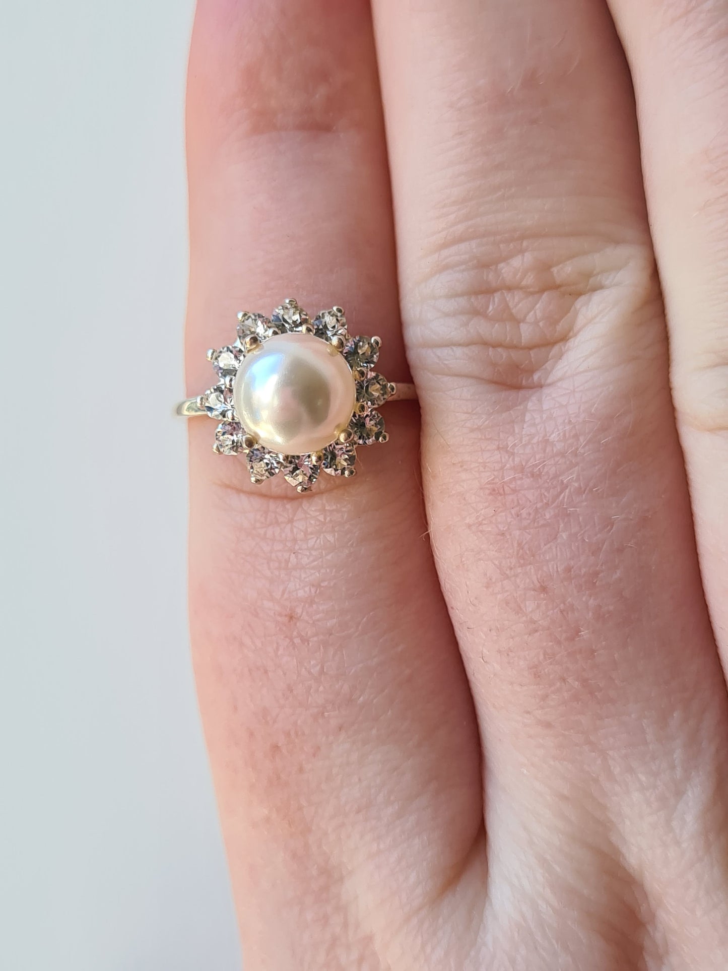 Swarovski Pearl and Zirconia Ring Sterling Silver SIZE N