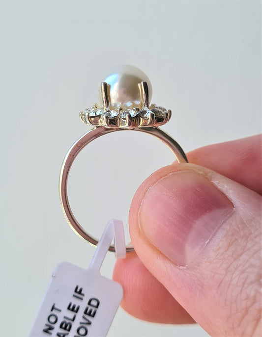 Swarovski Pearl and Zirconia Ring Sterling Silver SIZE N