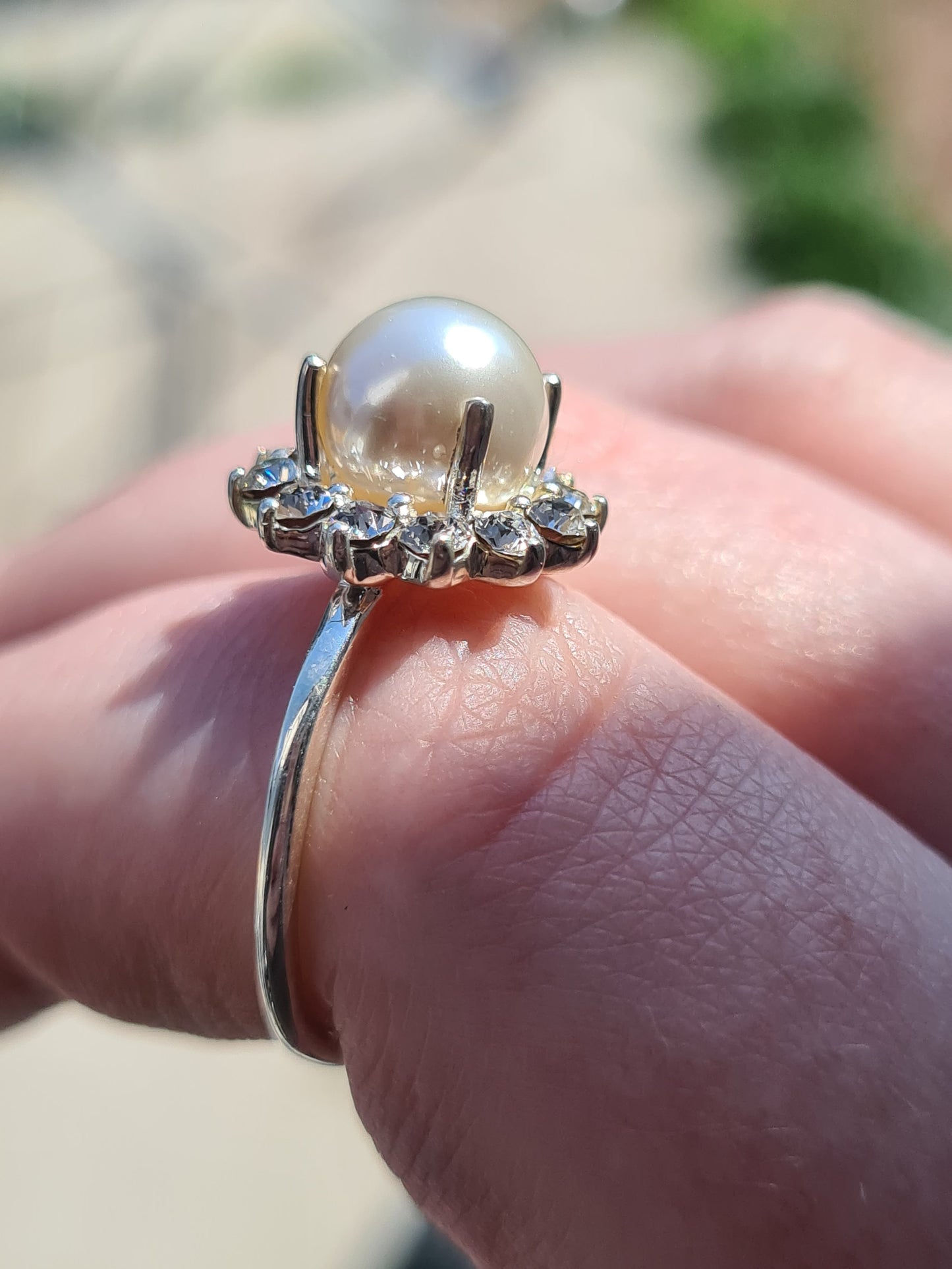 Swarovski Pearl and Zirconia Ring Sterling Silver SIZE N