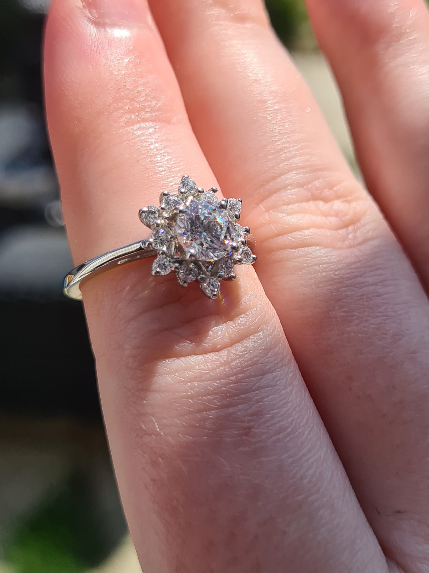 Swarovski Zirconia Floral halo Ring Sterling Silver SIZE N