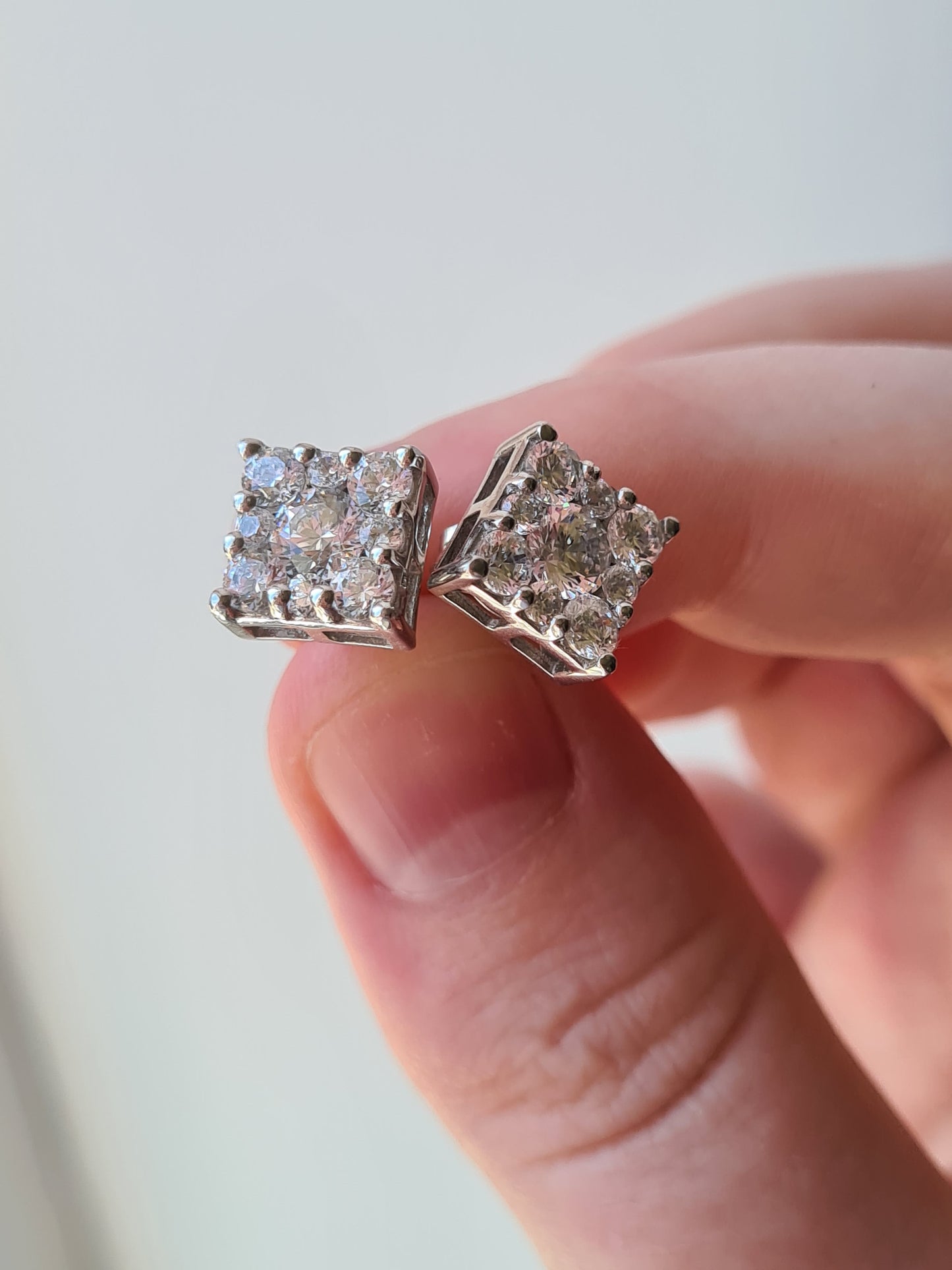 3.35Ct SWAROVSKI ZIRCONIA Cluster Stud Earrings 925 Sterling Silver Earrings