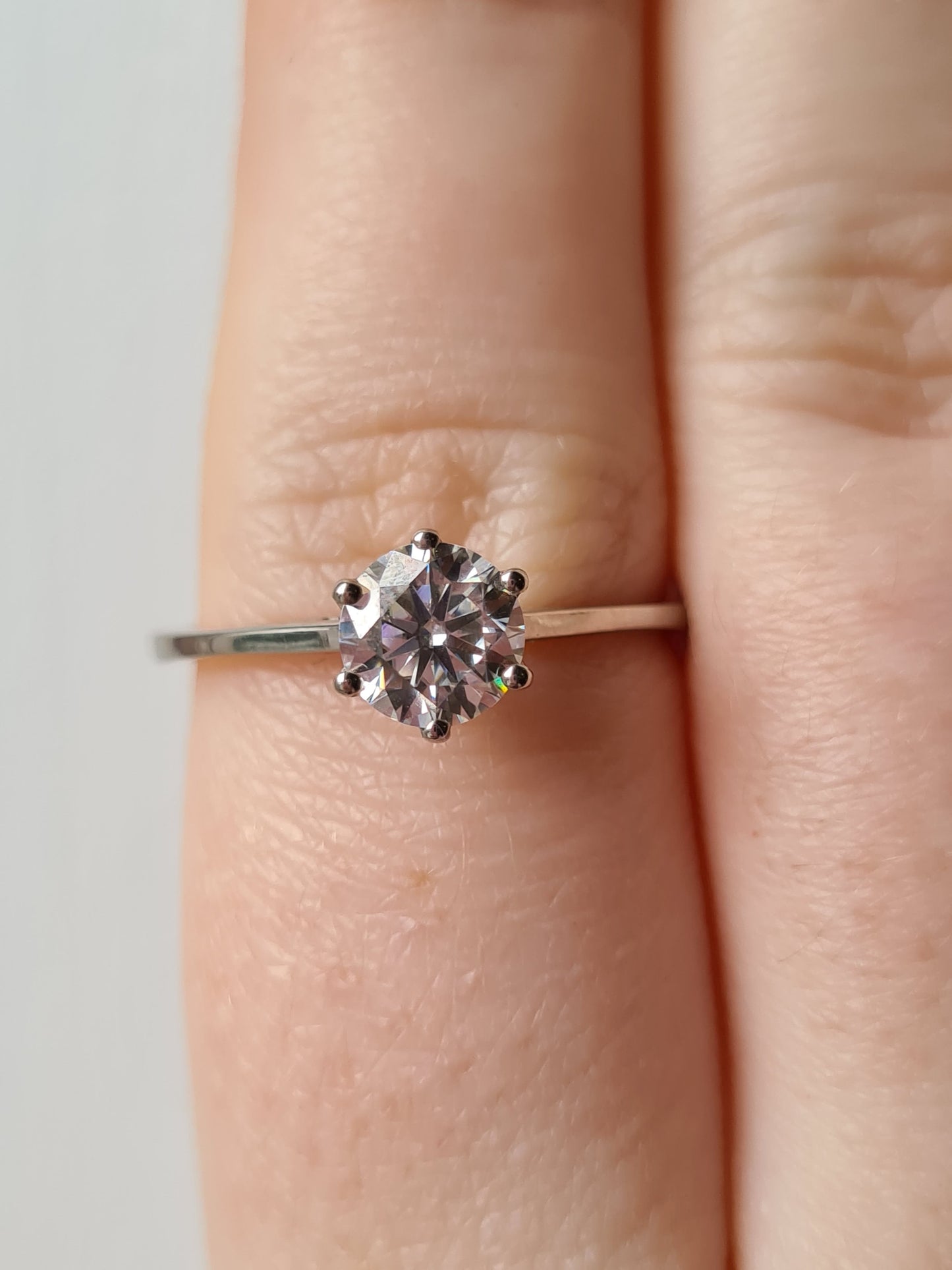 1ct Moissanite Solitaire Ring 925 Sterling Silver SIZE S