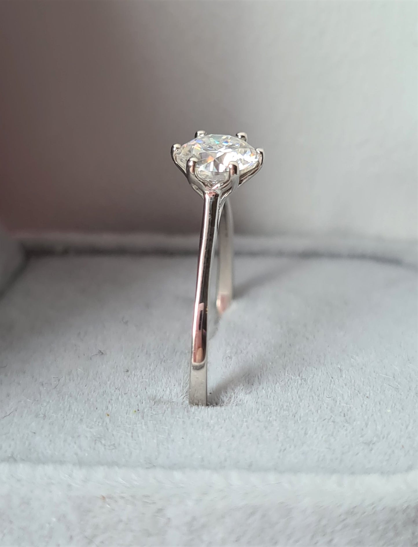 1ct Moissanite Solitaire Ring 925 Sterling Silver SIZE S