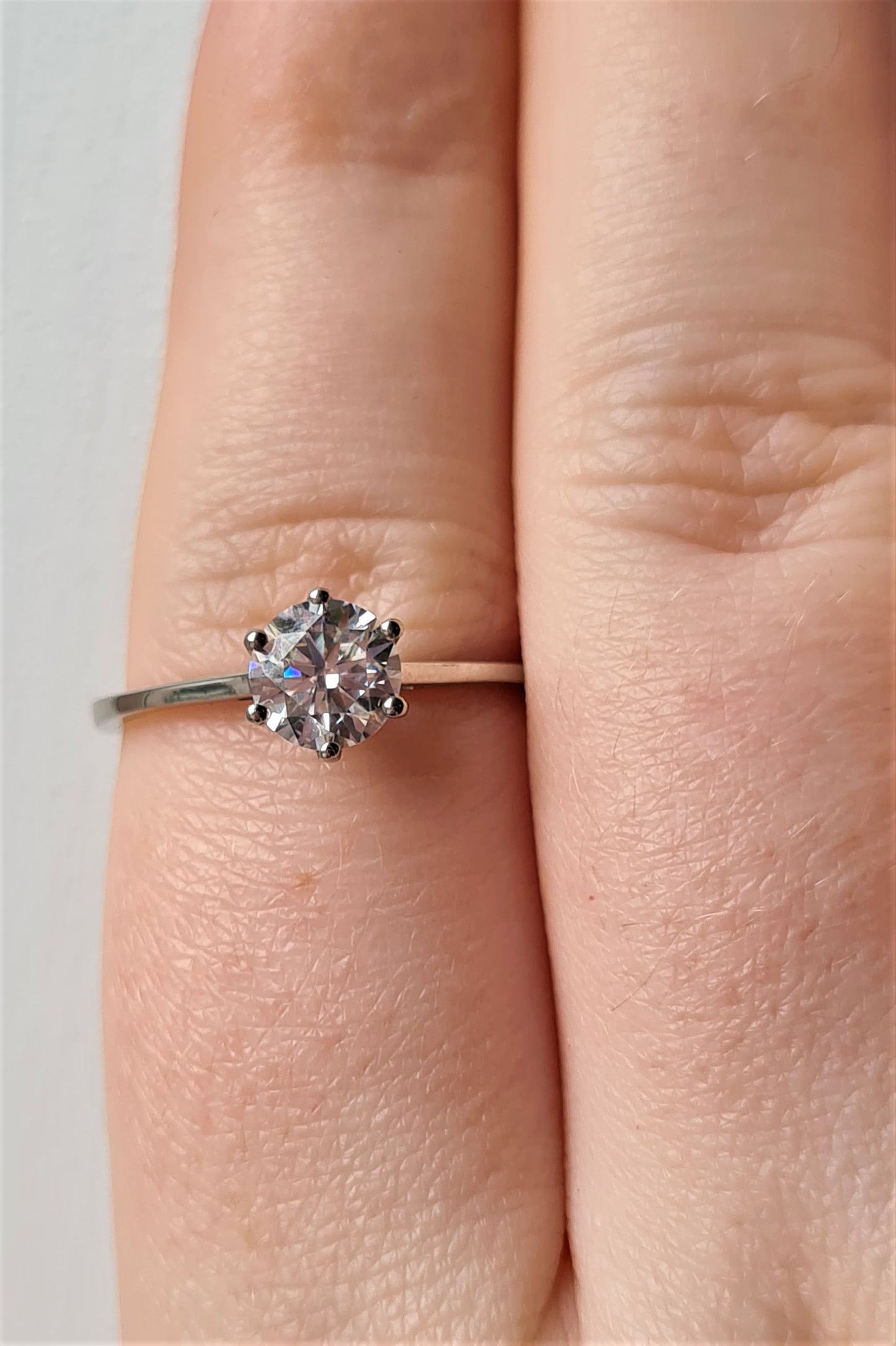 1ct Moissanite Solitaire Ring 925 Sterling Silver SIZE S