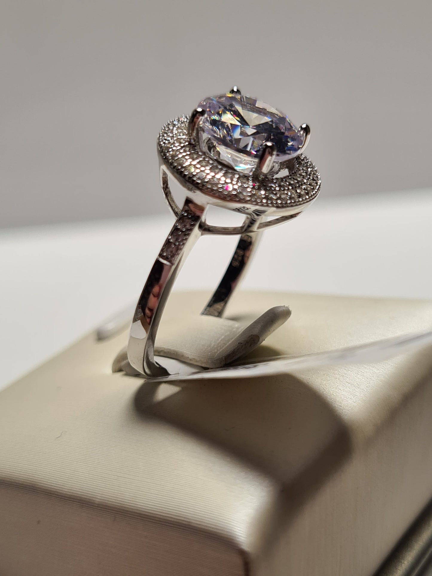 Large Round Cut Halo Simulated Diamond Ring SIZE P