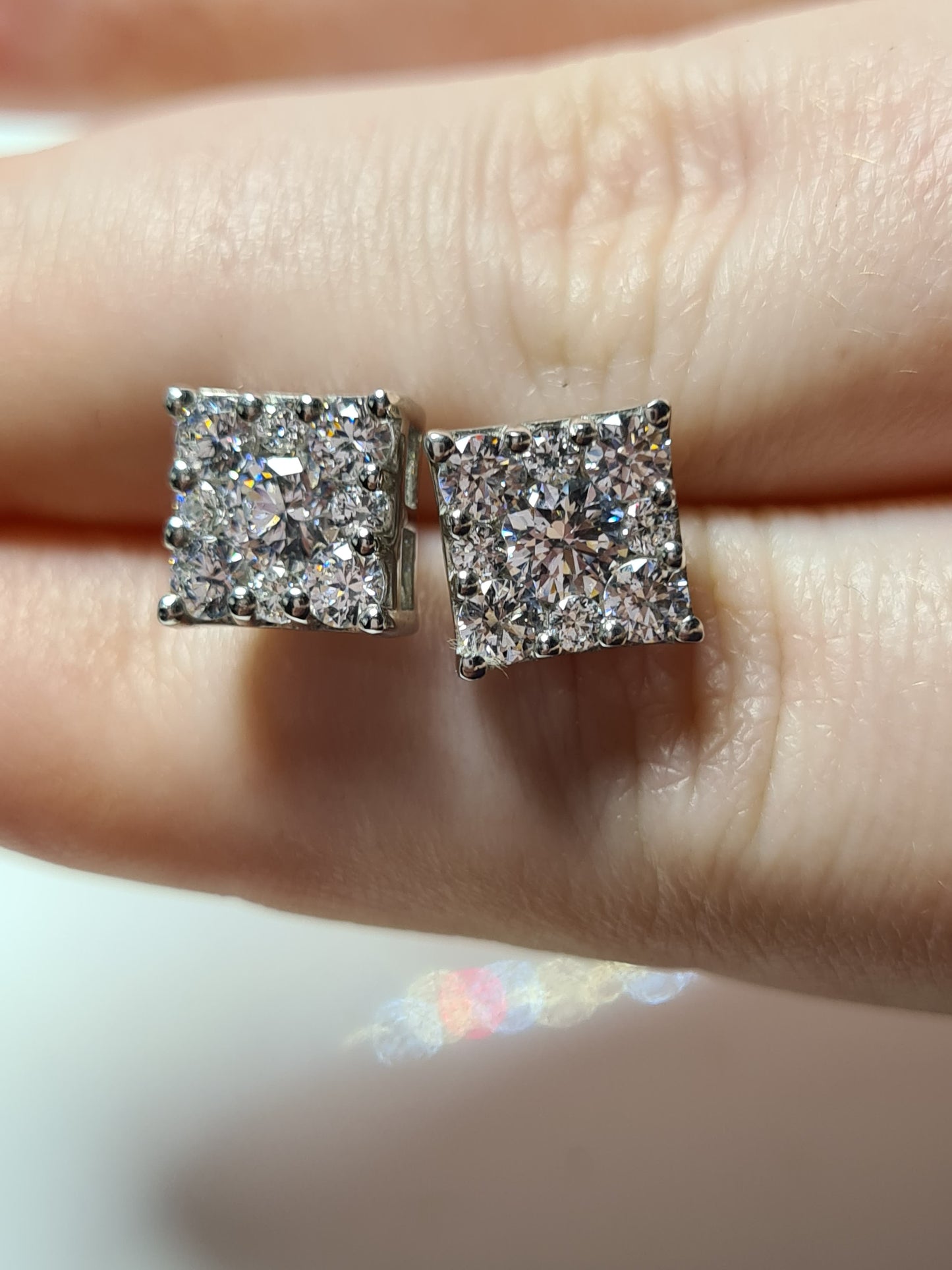 3.35Ct SWAROVSKI ZIRCONIA Cluster Stud Earrings 925 Sterling Silver Earrings