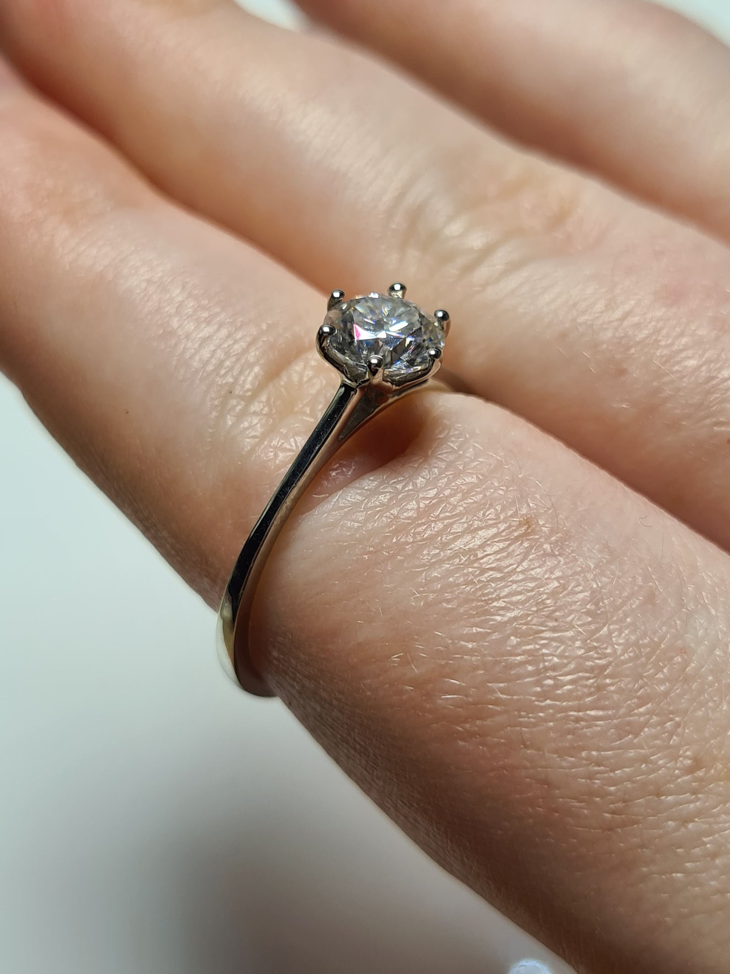 1ct Moissanite Solitaire Ring 925 Sterling Silver SIZE S