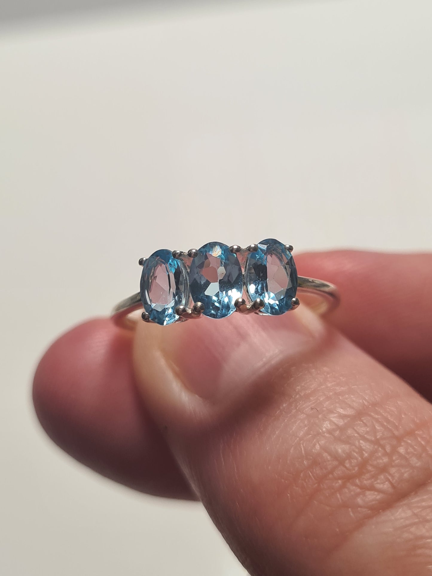 Paraiba Apatite 3 Stone Ring in Sterling Silver 1.54 Ct. SIZE N