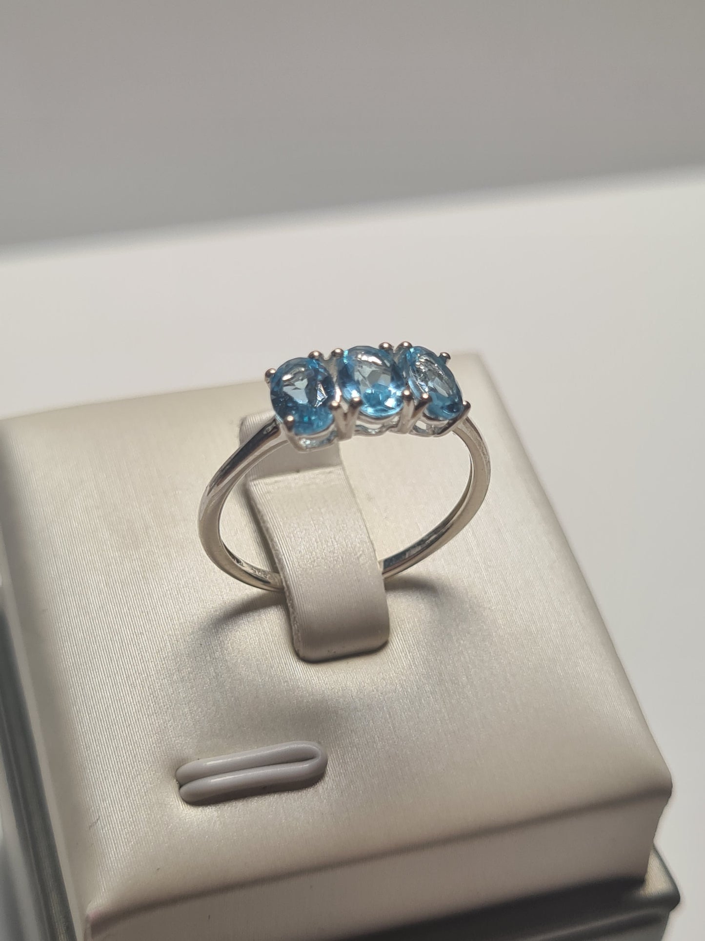 Paraiba Apatite 3 Stone Ring in Sterling Silver 1.54 Ct. SIZE N