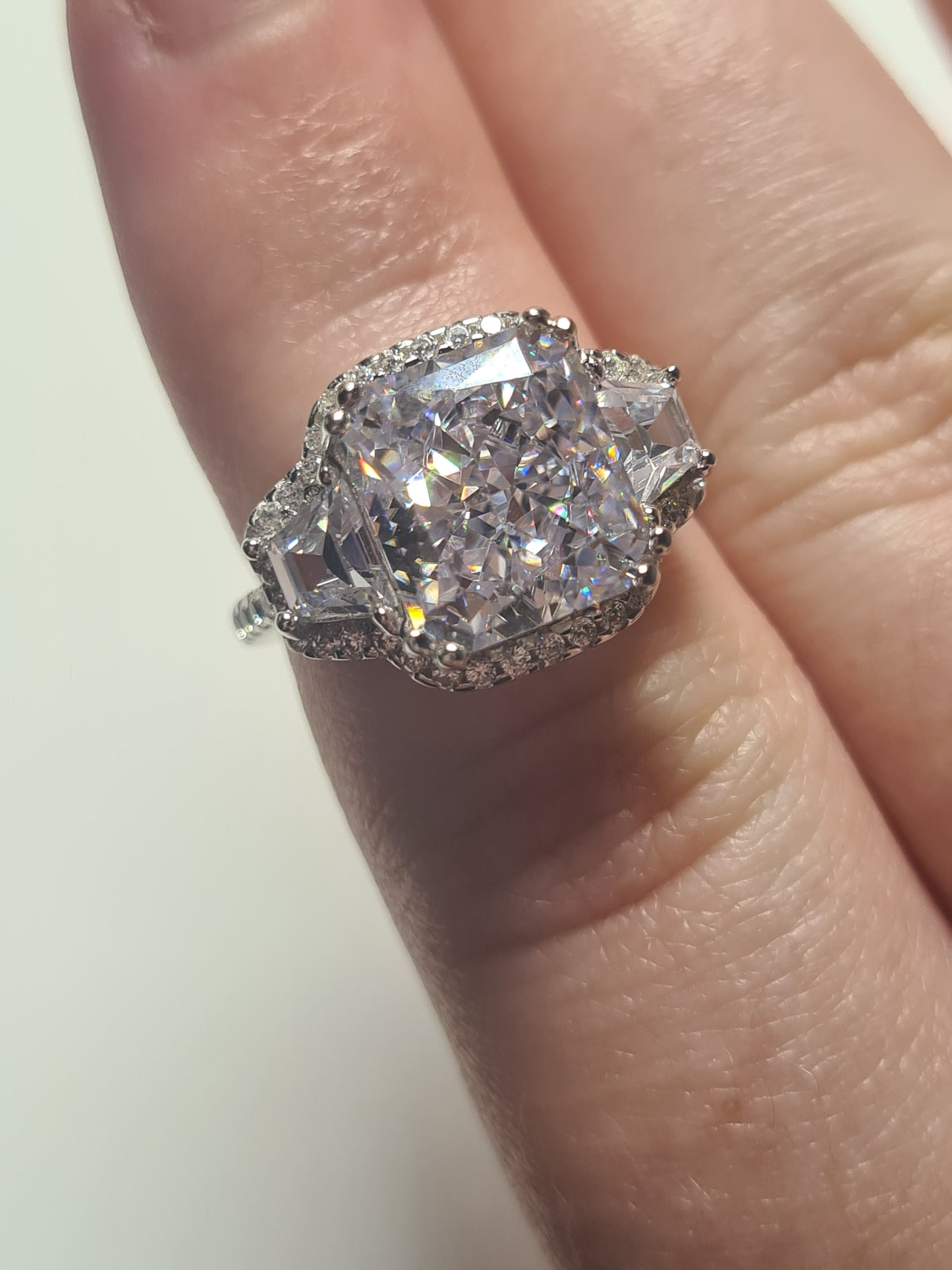 7.80 Ct Simulated Diamond Ring 925 Sterling Silver SIZE L