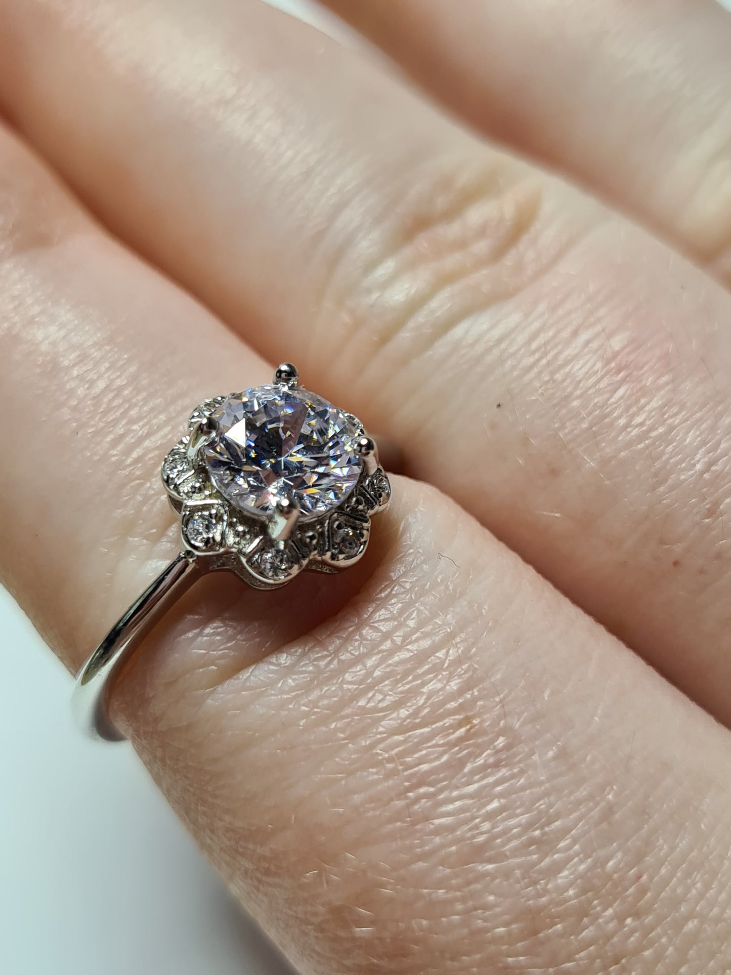 Swarovski zirconia Floral Halo Ring Set In 925 Sterling Silver SIZES P,S