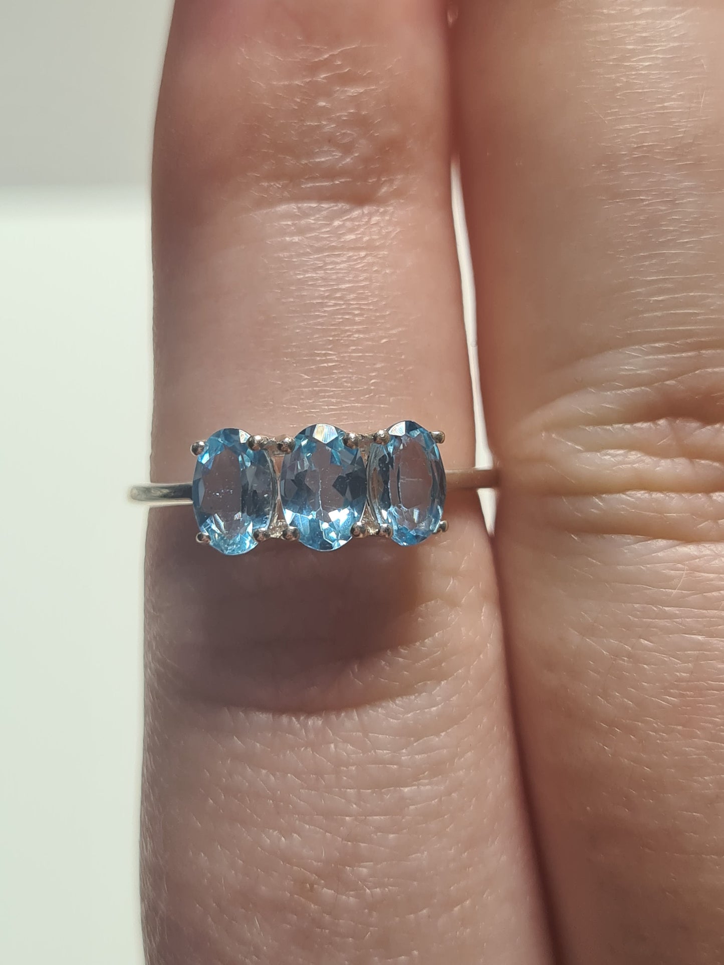 Paraiba Apatite 3 Stone Ring in Sterling Silver 1.54 Ct. SIZE N