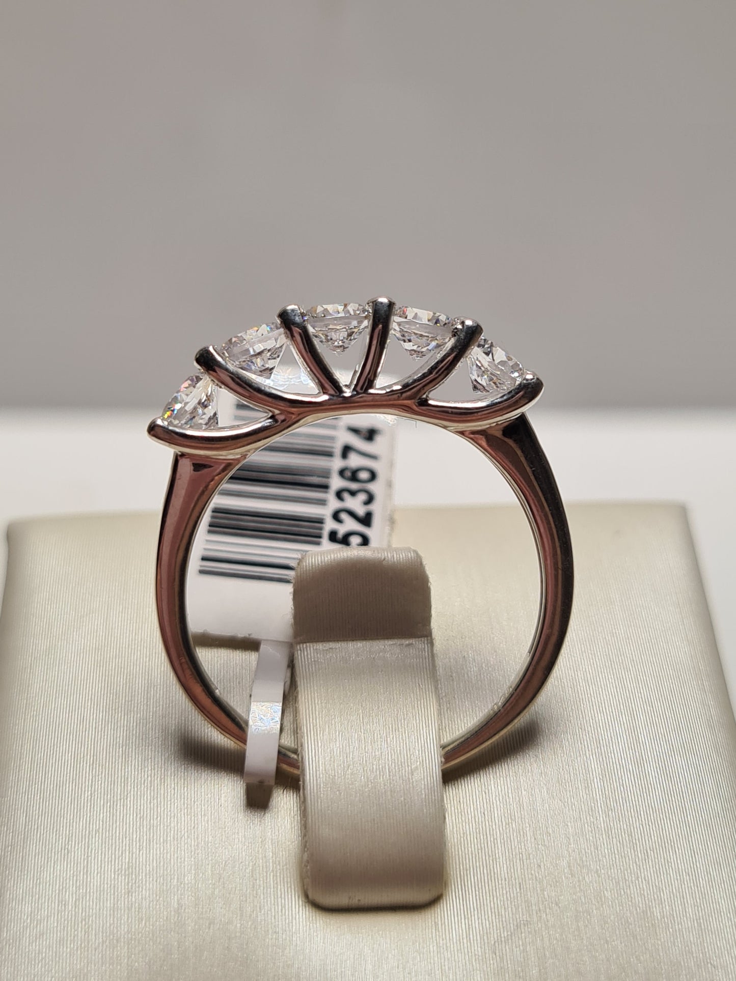 Swarovski Zirconia 5 Stone Ring 925 Sterling Silver SIZE O