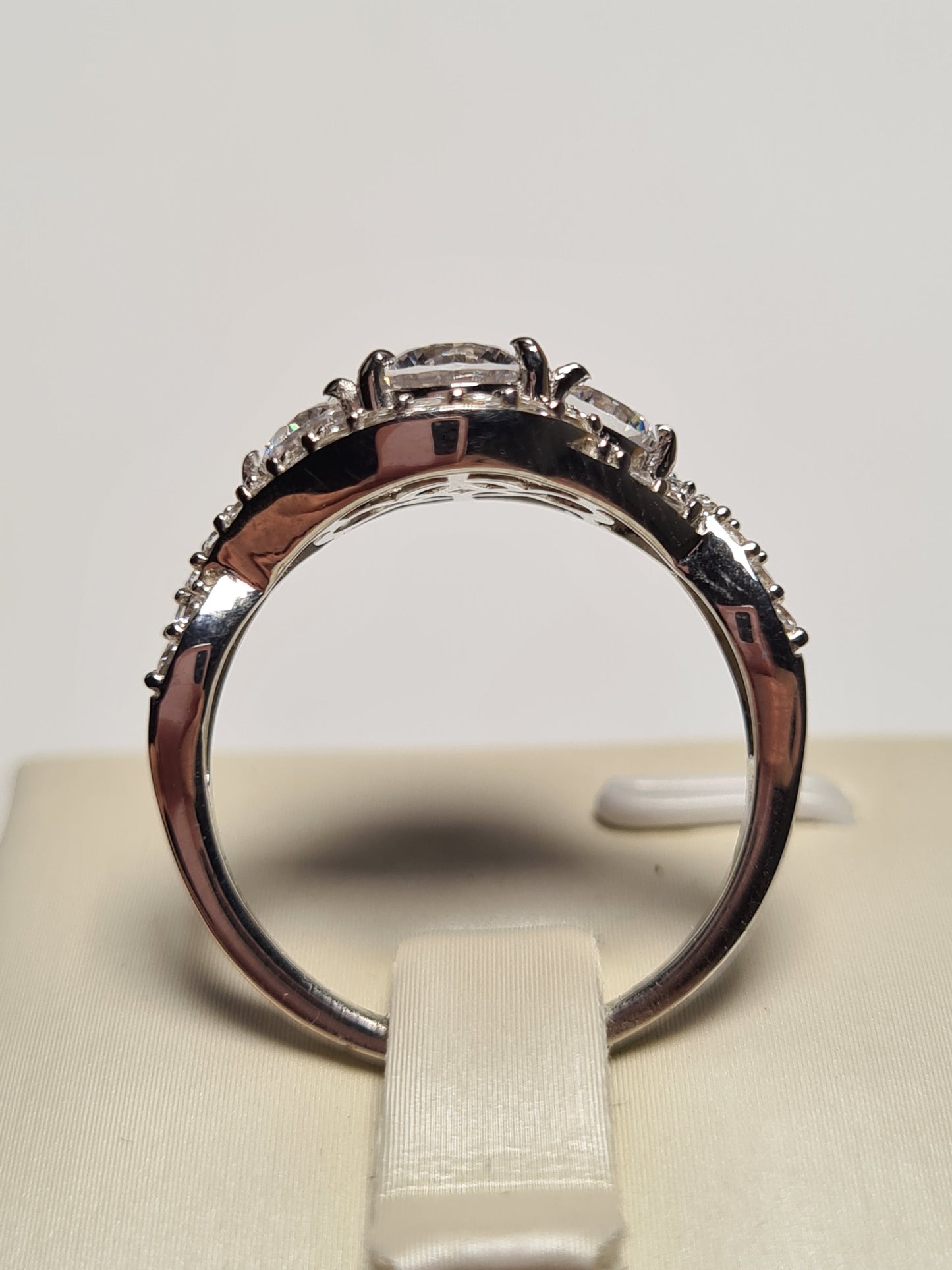 Swarovski Zirconia Cluster Criss-Cross Ring Sterling Silver SIZE P