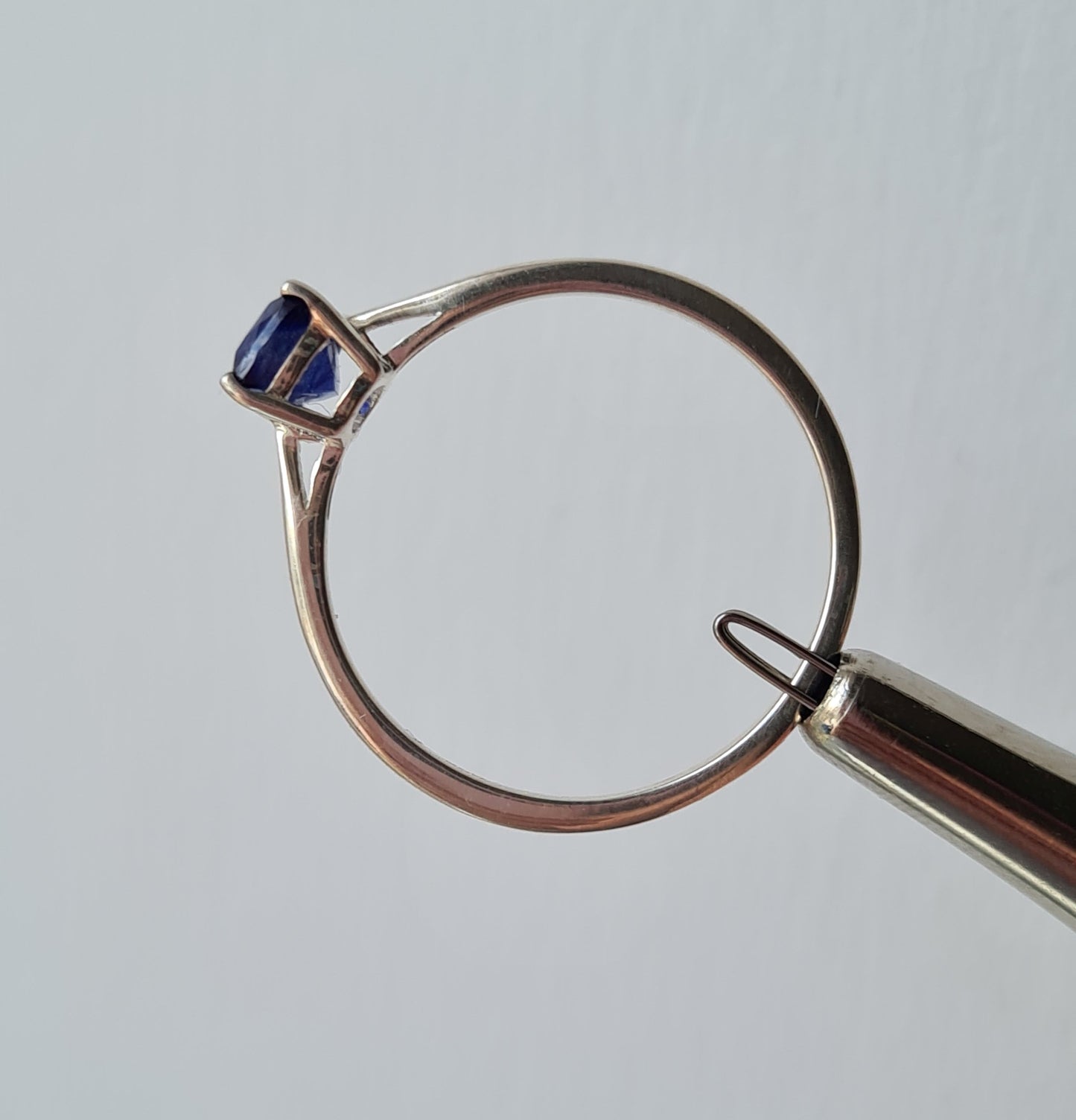 Masoala Sapphire Solitaire Ring sterling silver SIZE T