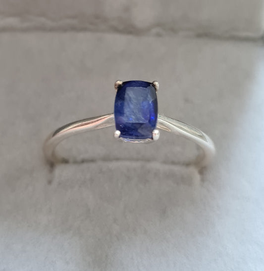 Masoala Sapphire Solitaire Ring sterling silver SIZE T