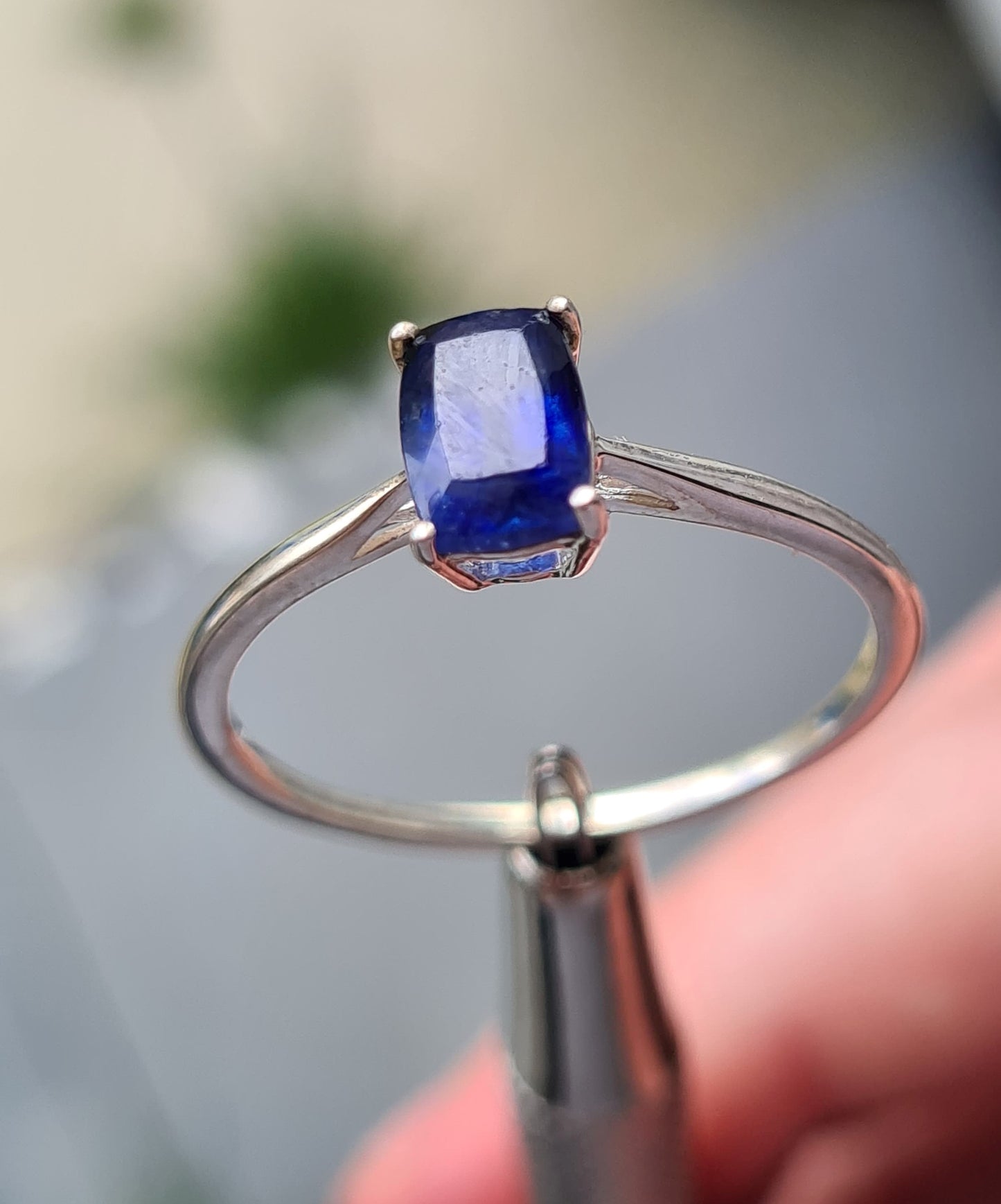 Masoala Sapphire Solitaire Ring sterling silver SIZE T