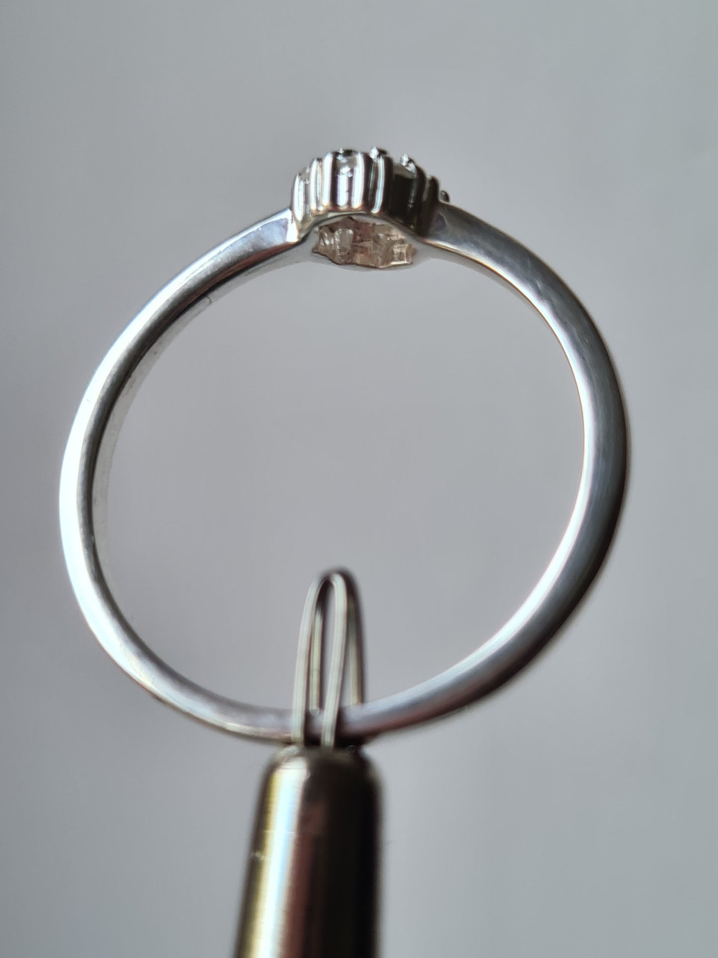 Swarovski Zirconia Small Floral Halo Ring 925 Sterling Silver SIZE T