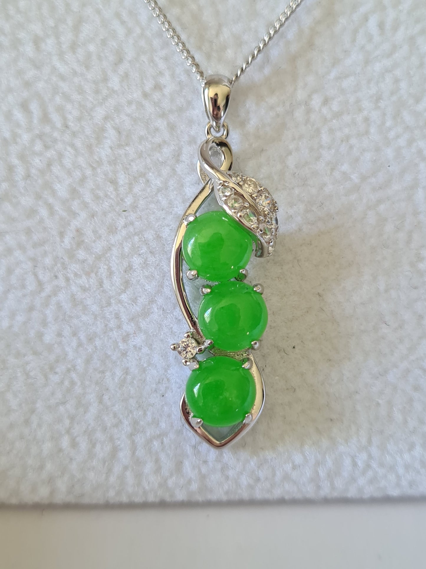 Green Jade and simulated Diamond Necklace 925 Sterling Silver