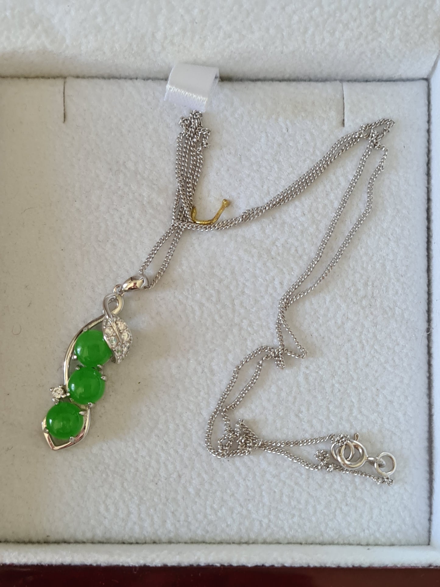 Green Jade and simulated Diamond Necklace 925 Sterling Silver