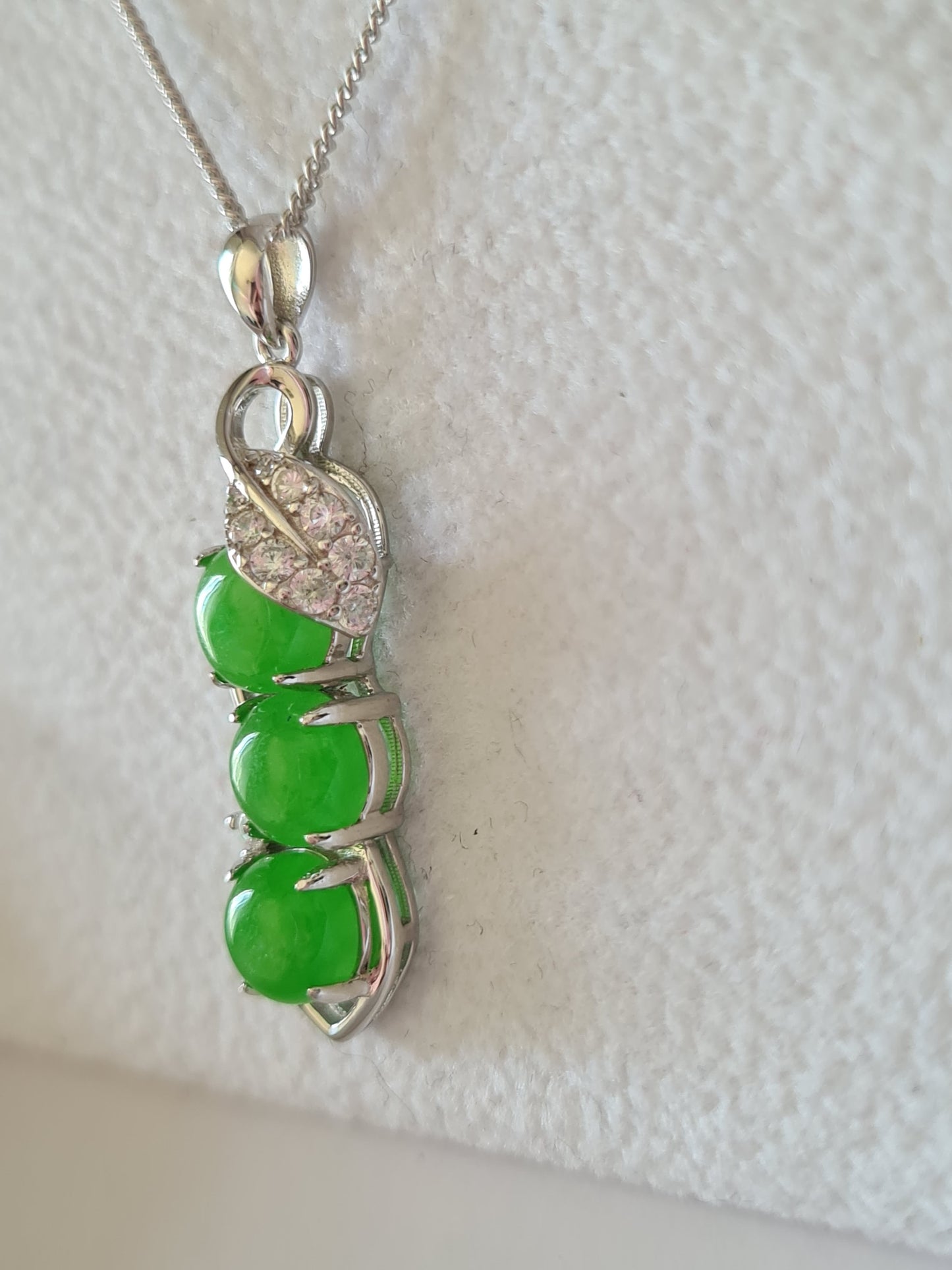 Green Jade and simulated Diamond Necklace 925 Sterling Silver