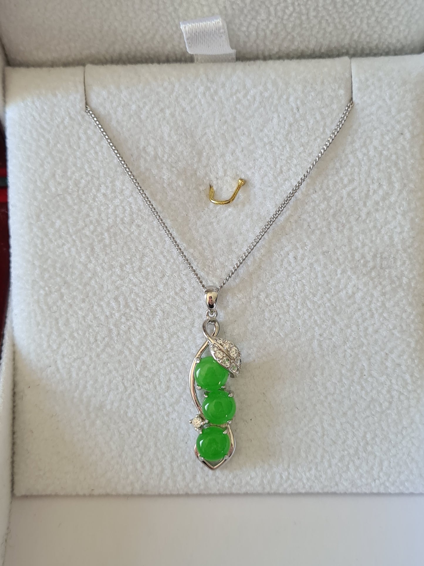 Green Jade and simulated Diamond Necklace 925 Sterling Silver
