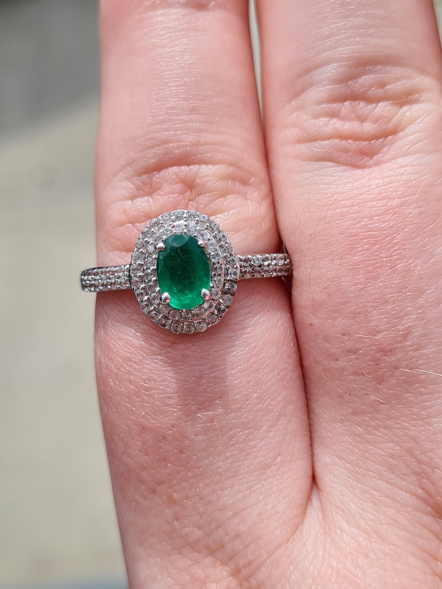 AA Kagem Zambian Emerald, Natural Cambodian Zircon Ring 9K Gold SIZE S