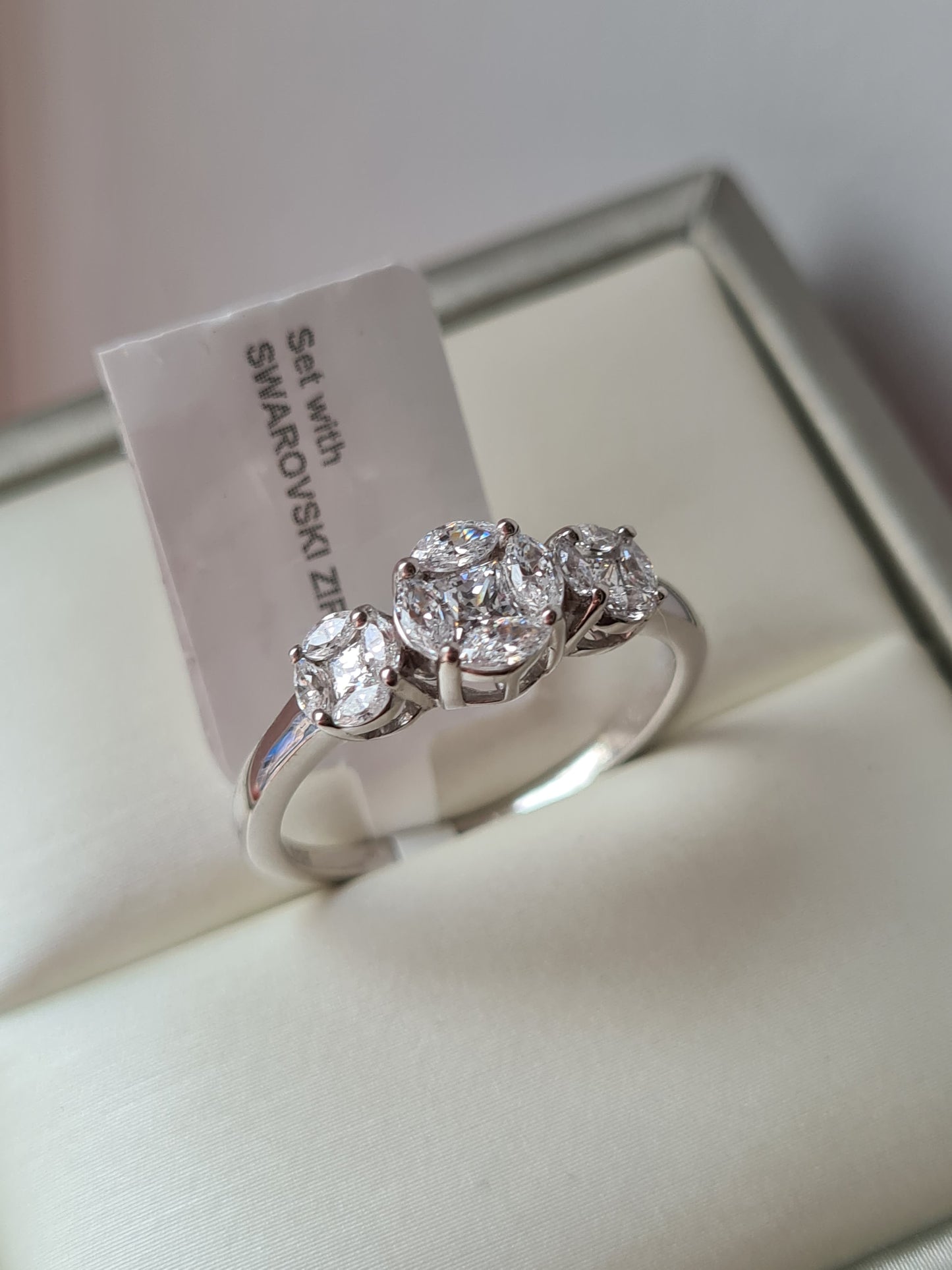 3 Stone Cluster Swarovski Zirconia Ring 925 Sterling Silver SIZES P,Q,R