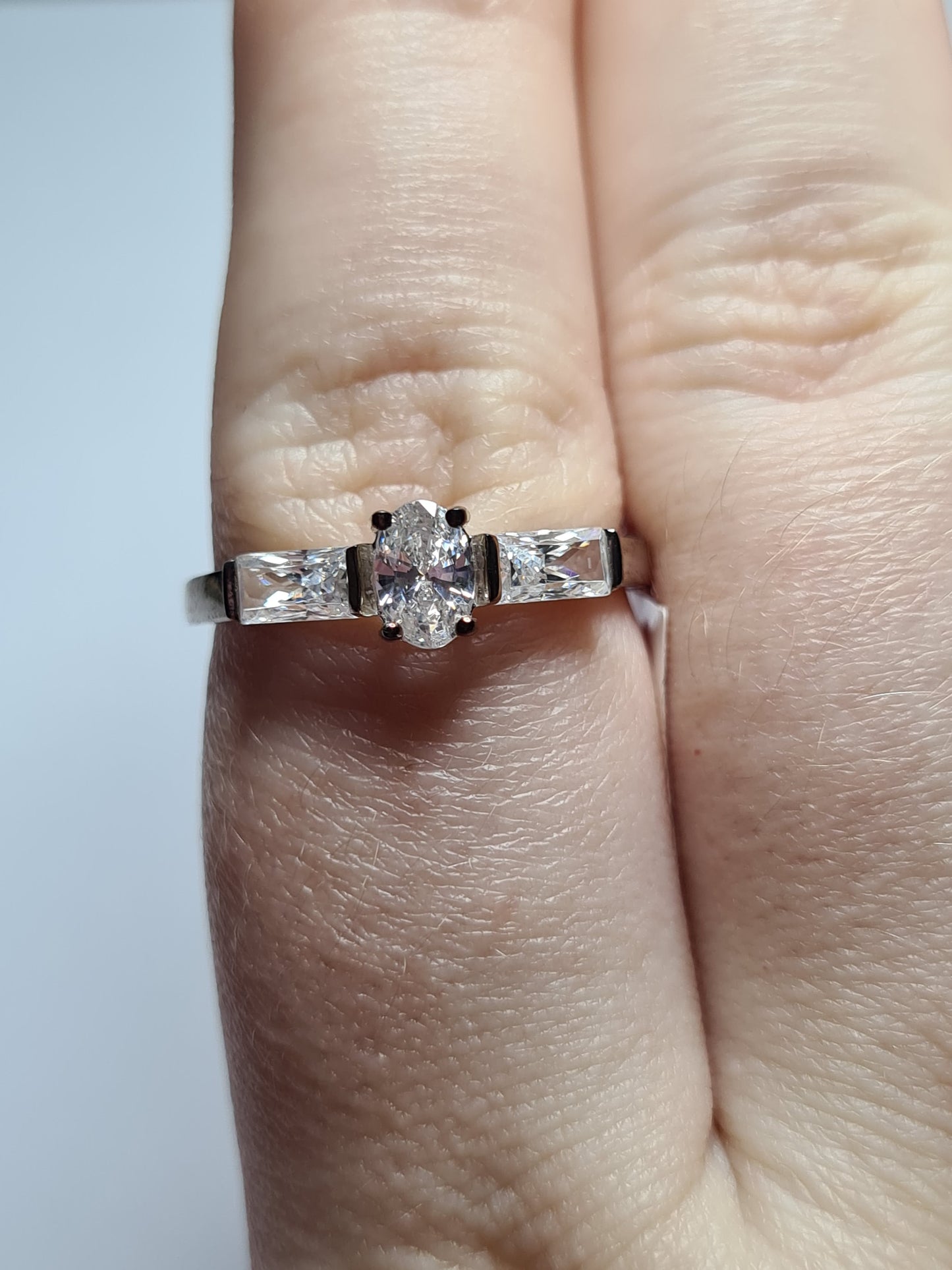 Swarovski Zirconia Trilogy Ring Sterling Silver SIZE Q