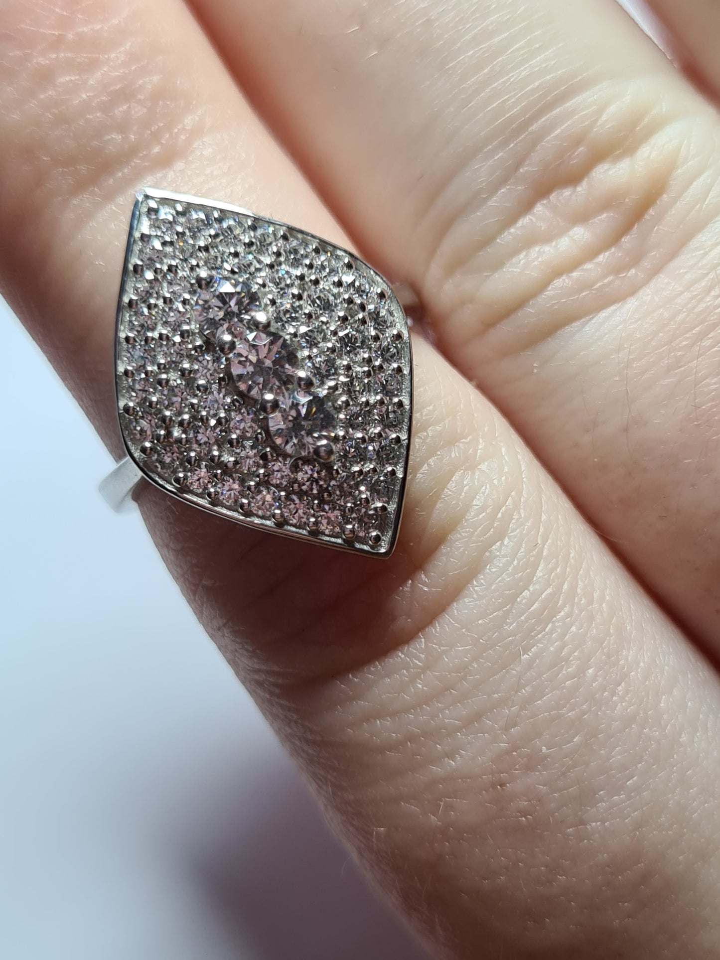 Contemporary Style Swarovski Zirconia Ring Sterling Silver SIZE L