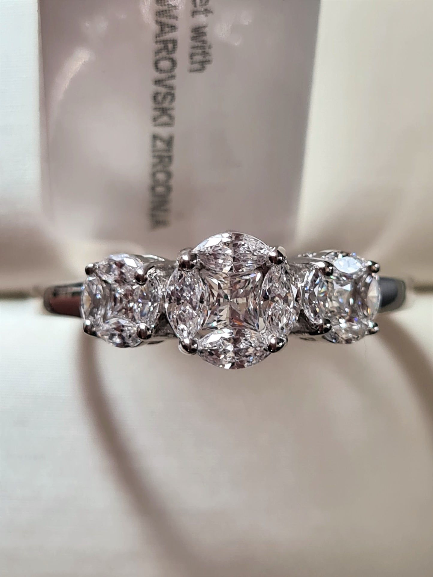 3 Stone Cluster Swarovski Zirconia Ring 925 Sterling Silver SIZES P,Q,R