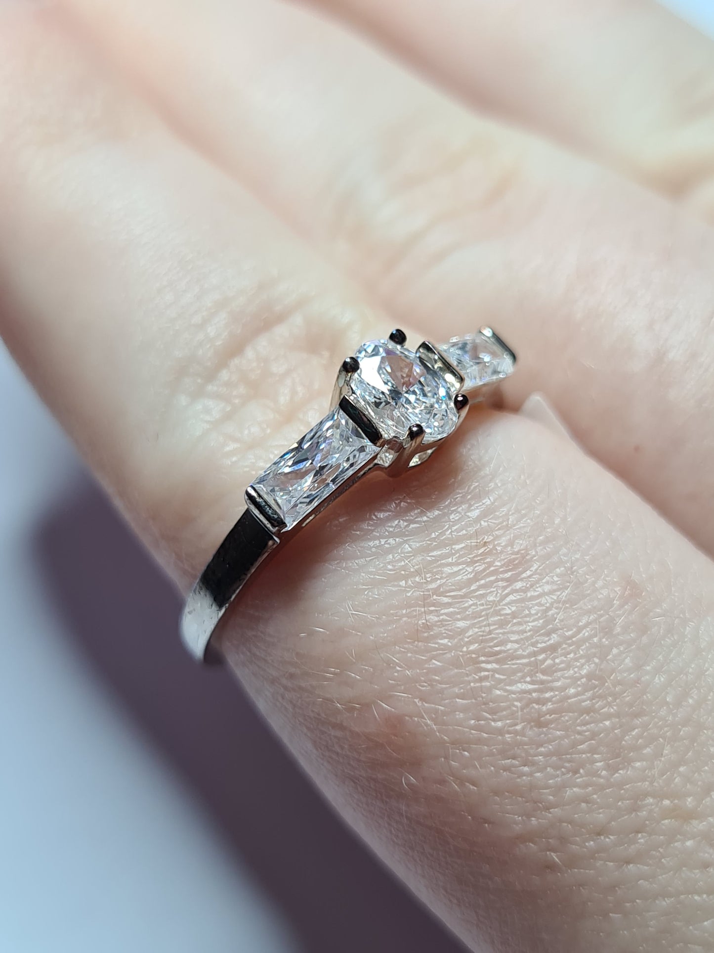 Swarovski Zirconia Trilogy Ring Sterling Silver SIZE Q