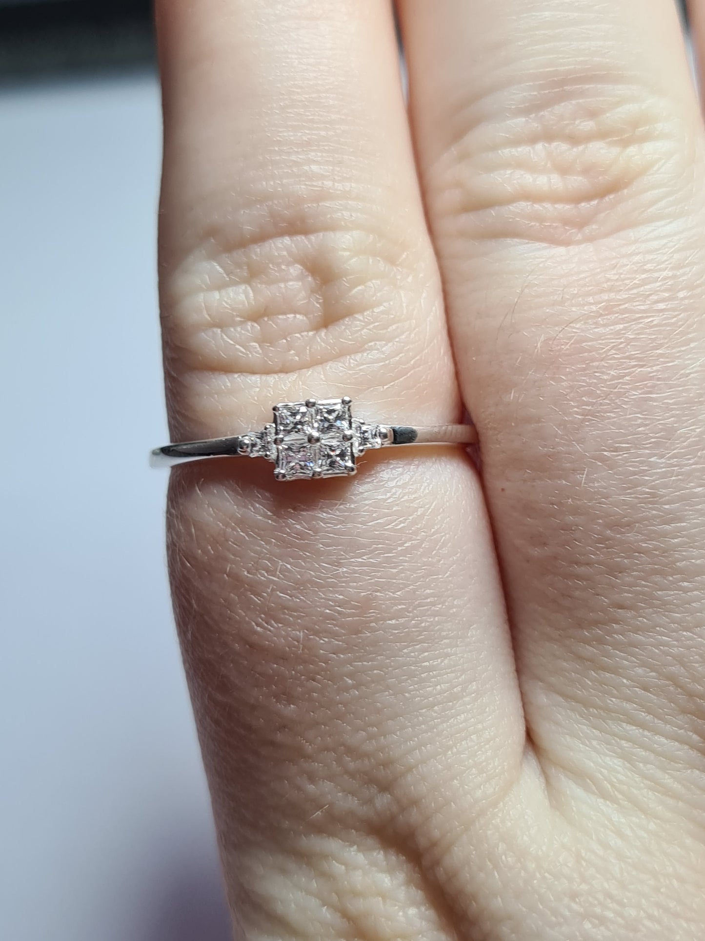 Swarovski Zirconia Elegant Square Cut Ring Sterling Silver Ring SIZES Q,S