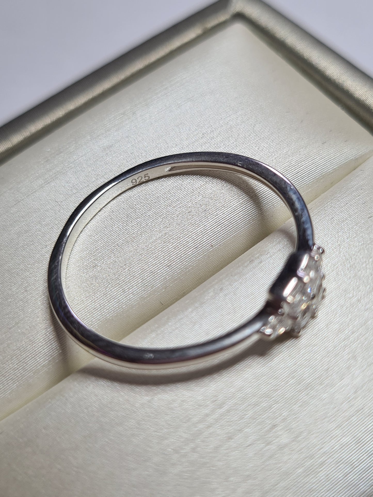 Swarovski Zirconia Elegant Square Cut Ring Sterling Silver Ring SIZES Q,S