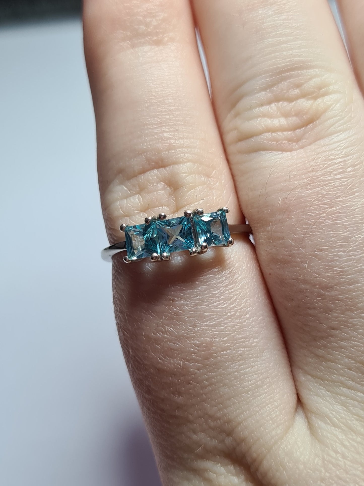 Blue Apatite Trilogy Ring Sterling Silver SIZE Q