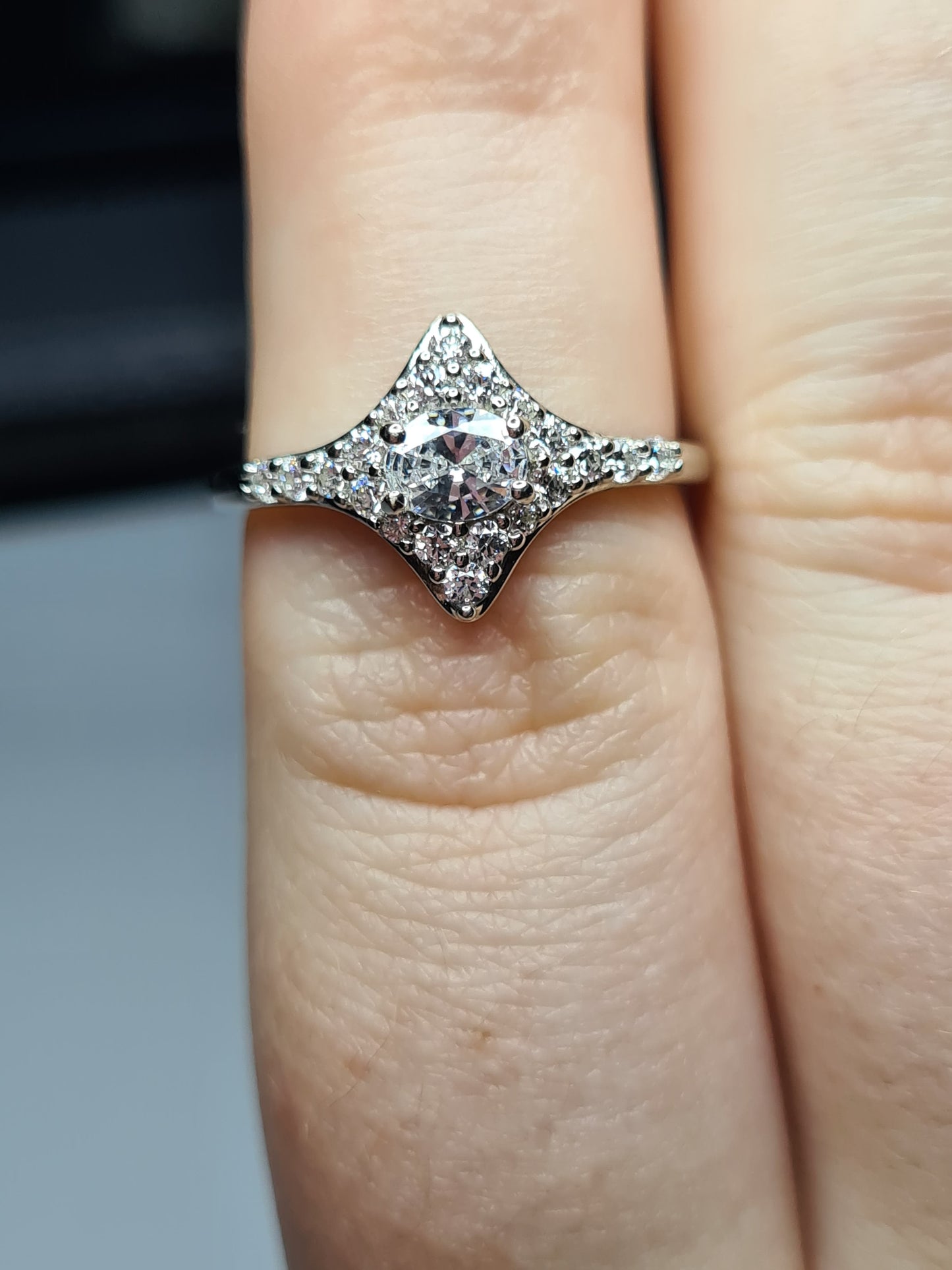 1.12 Ct Cluster Swarovski Zirconia Sterling Silver Ring SIZE M