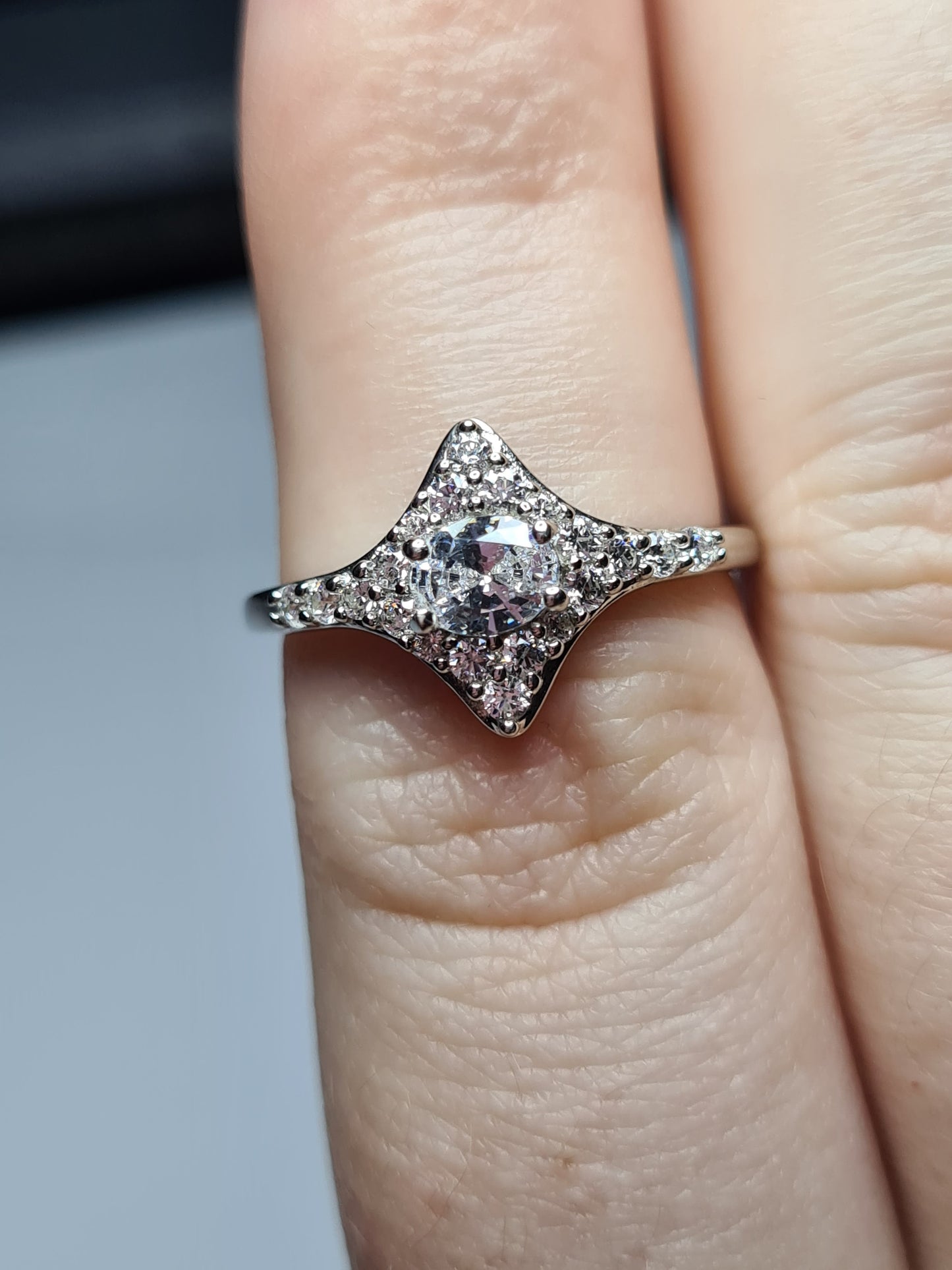 1.12 Ct Cluster Swarovski Zirconia Sterling Silver Ring SIZE M