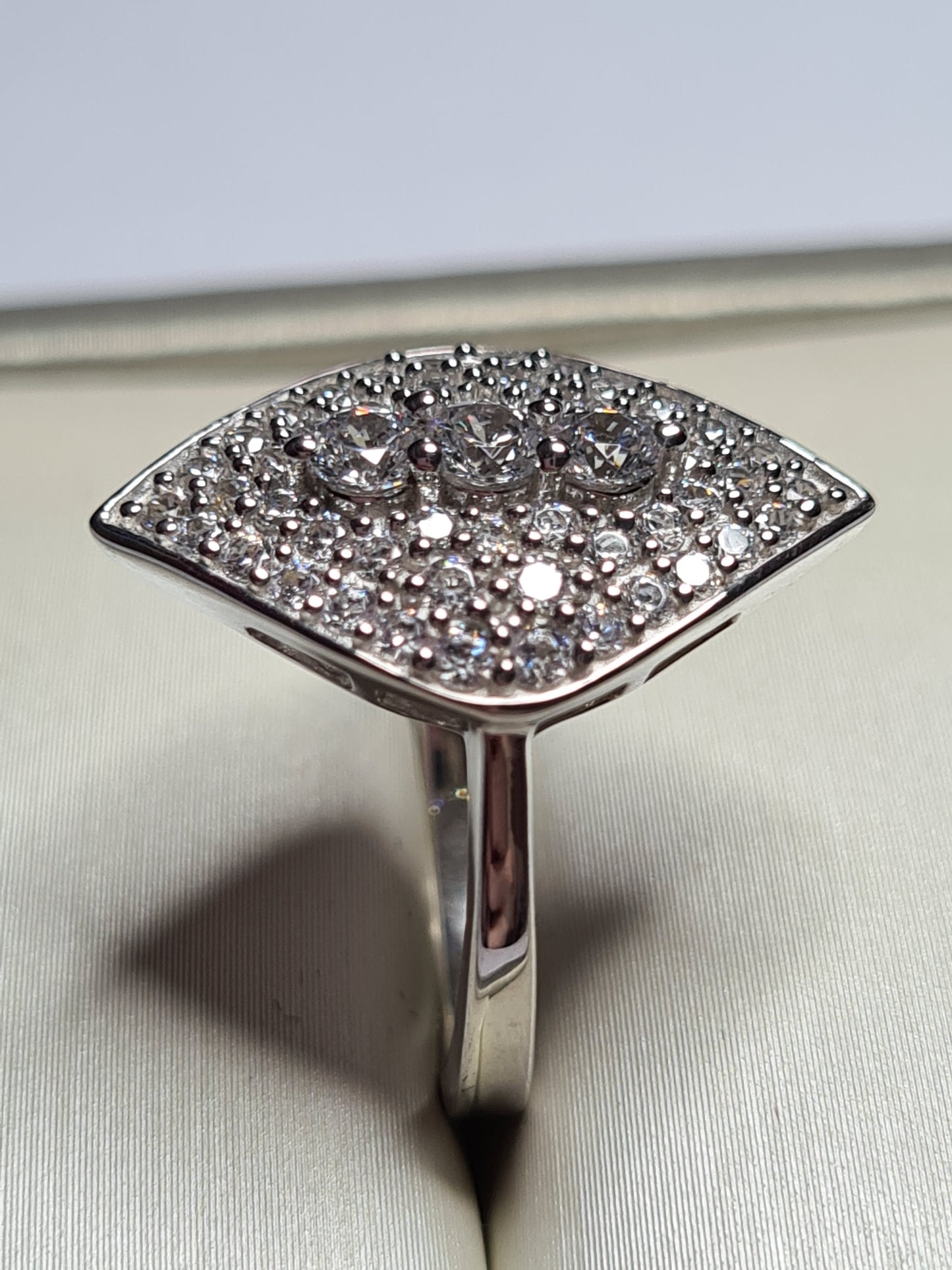 Contemporary Style Swarovski Zirconia Ring Sterling Silver SIZE L